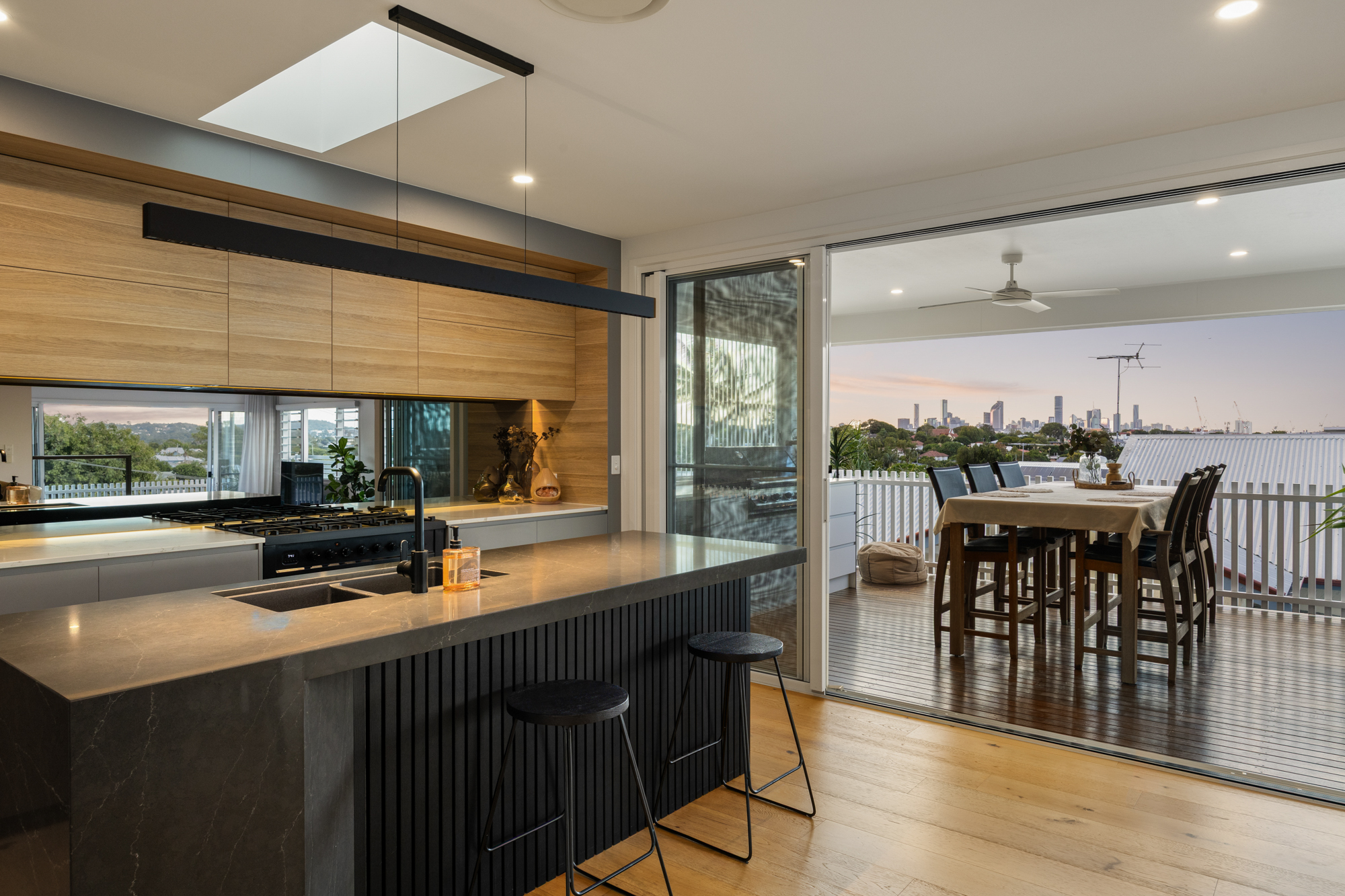 29 Juster Street, Annerley, QLD 4103 - Image 3
