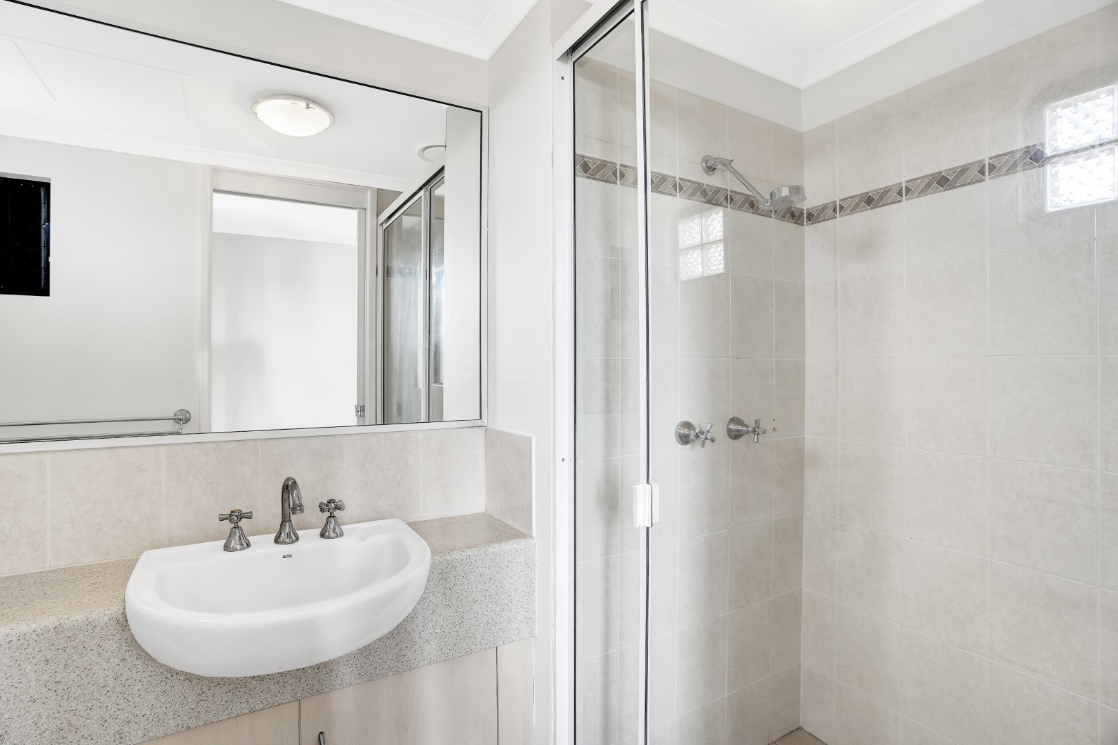 13 61-63 MINNIE STREET, PARRAMATTA PARK QLD 4870 - Image 8