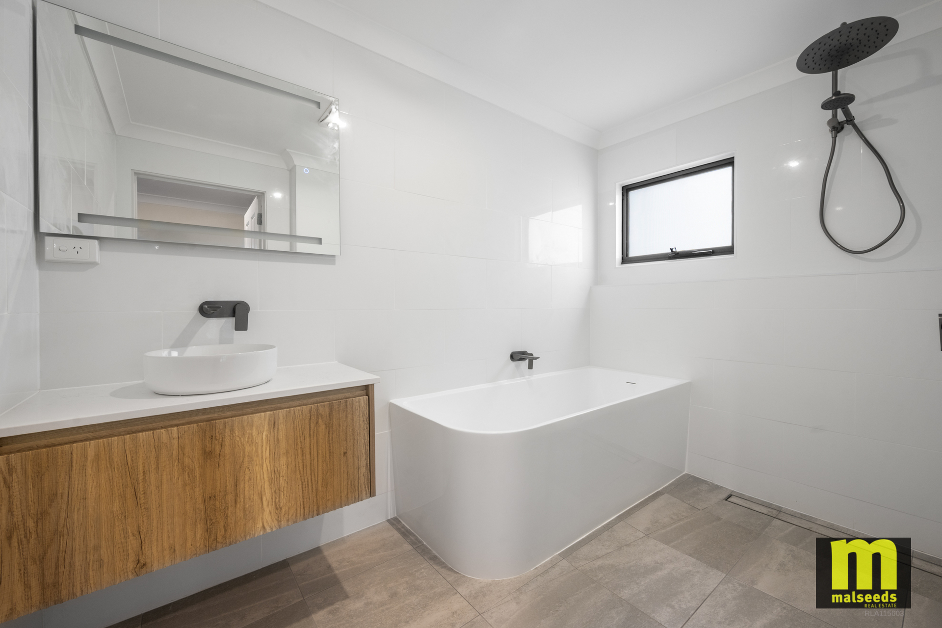3-bedroom house at 34 Ridge Terrace, Millicent, SA 5280, Wattle Range, South Australia