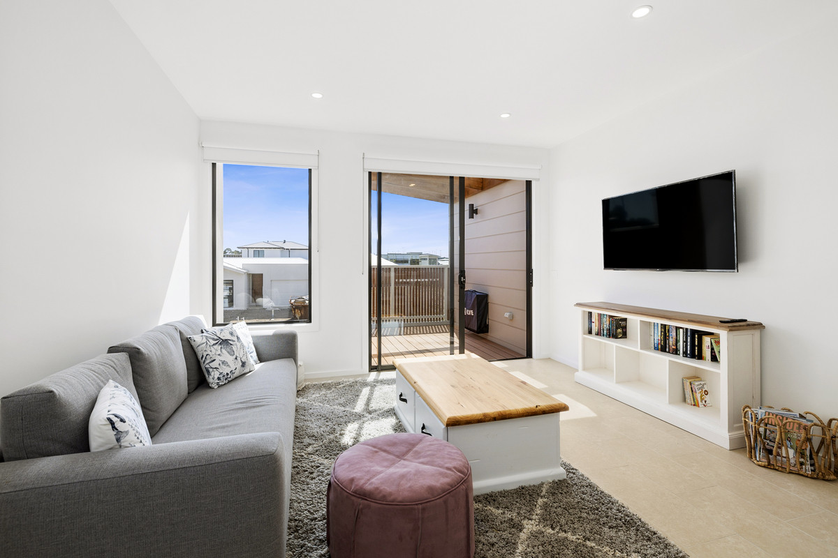 35 STORRER AVENUE, Torquay VIC 3228 - Image 2