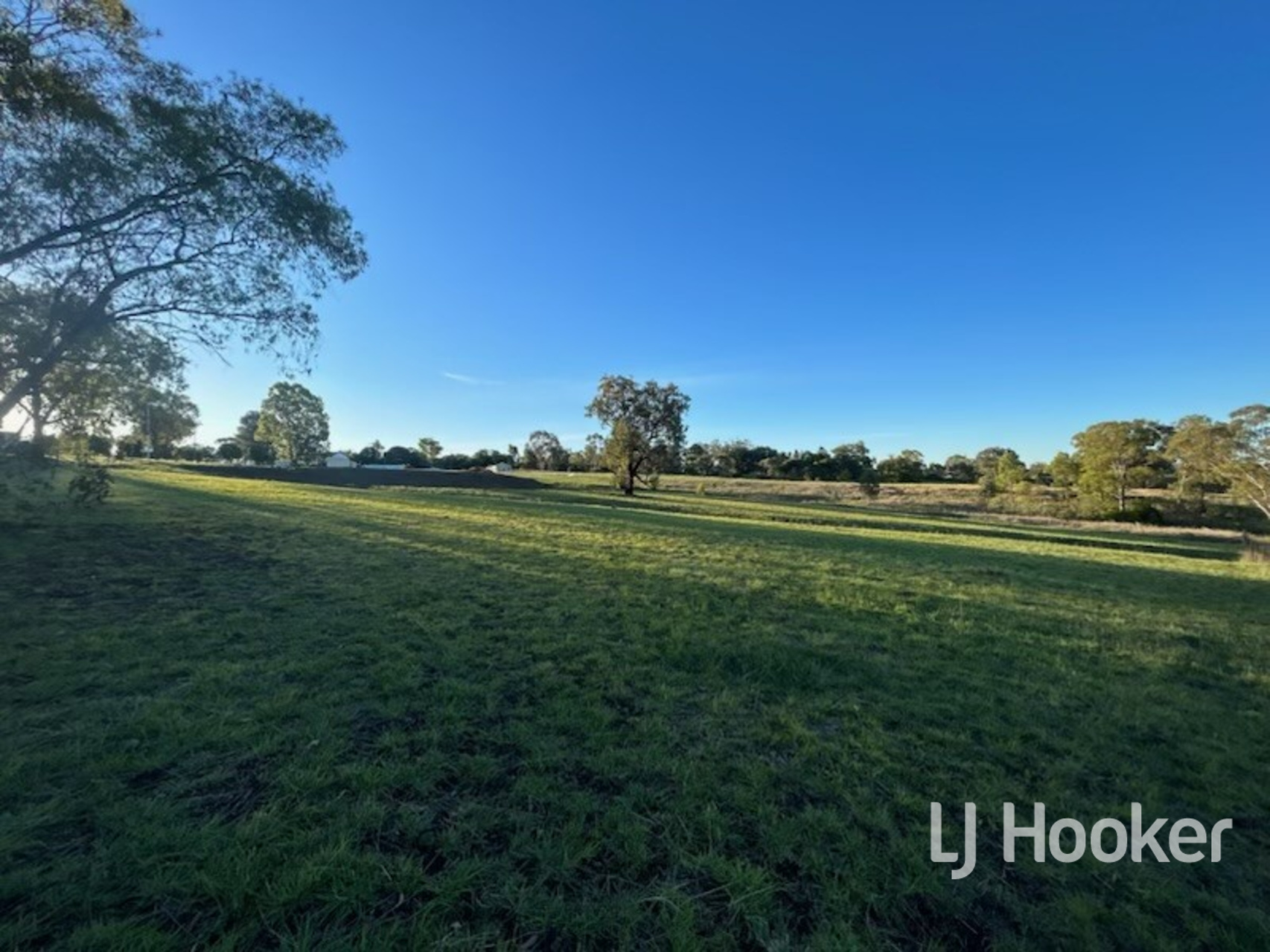 1-bedroom unit at 229 Old Bundarra Road, Inverell, NSW 2360, Inverell, New South Wales