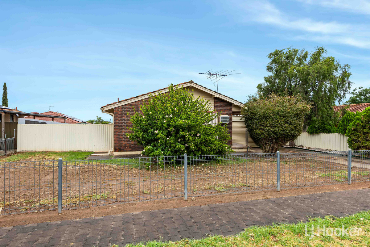19 Dimboola Court, Craigmore, SA 5114 - Image 4
