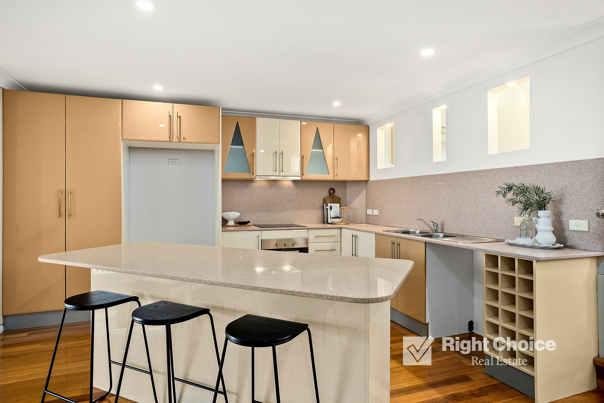 4-bedroom unit at 5 Dudgeon Street, Kiama, NSW 2533, Kiama, New South Wales