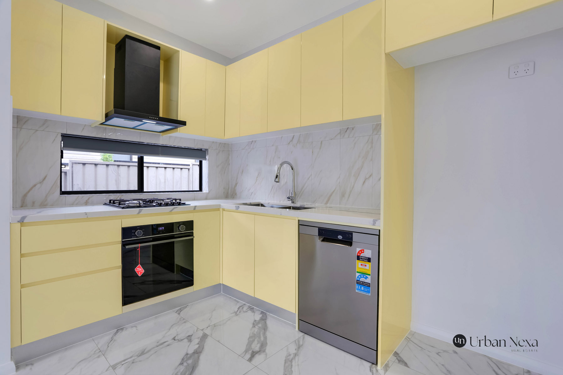 31 Pineleigh Road, Lalor Park, NSW 2147 - Image 3