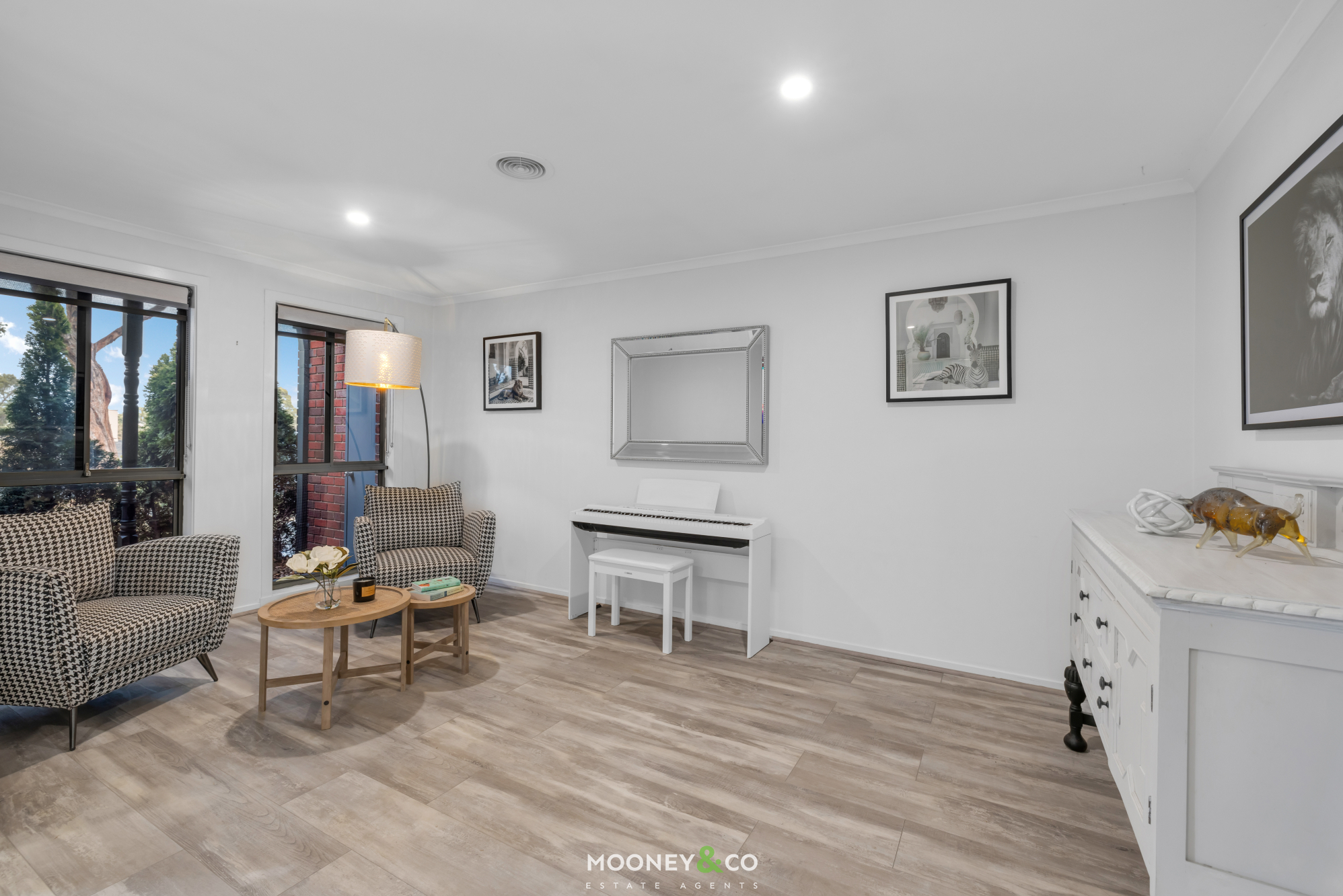 48 Ferndown Drive, Cranbourne, VIC 3977 - Image 2