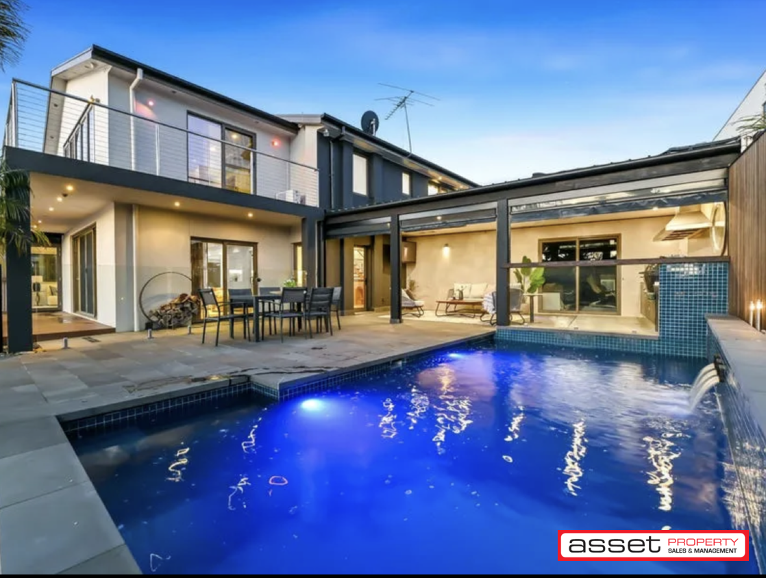 19 SWALLOW COURT, Patterson Lakes VIC 3197 - Image 2