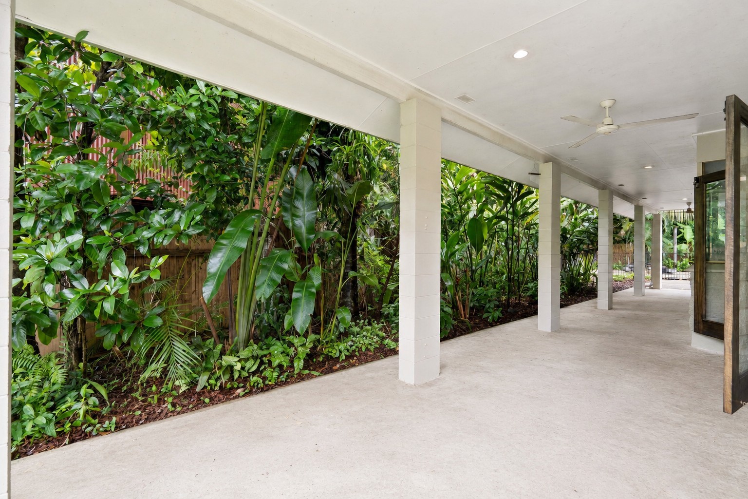 20 Beaver Street, Clifton Beach, QLD 4879 - Image 9