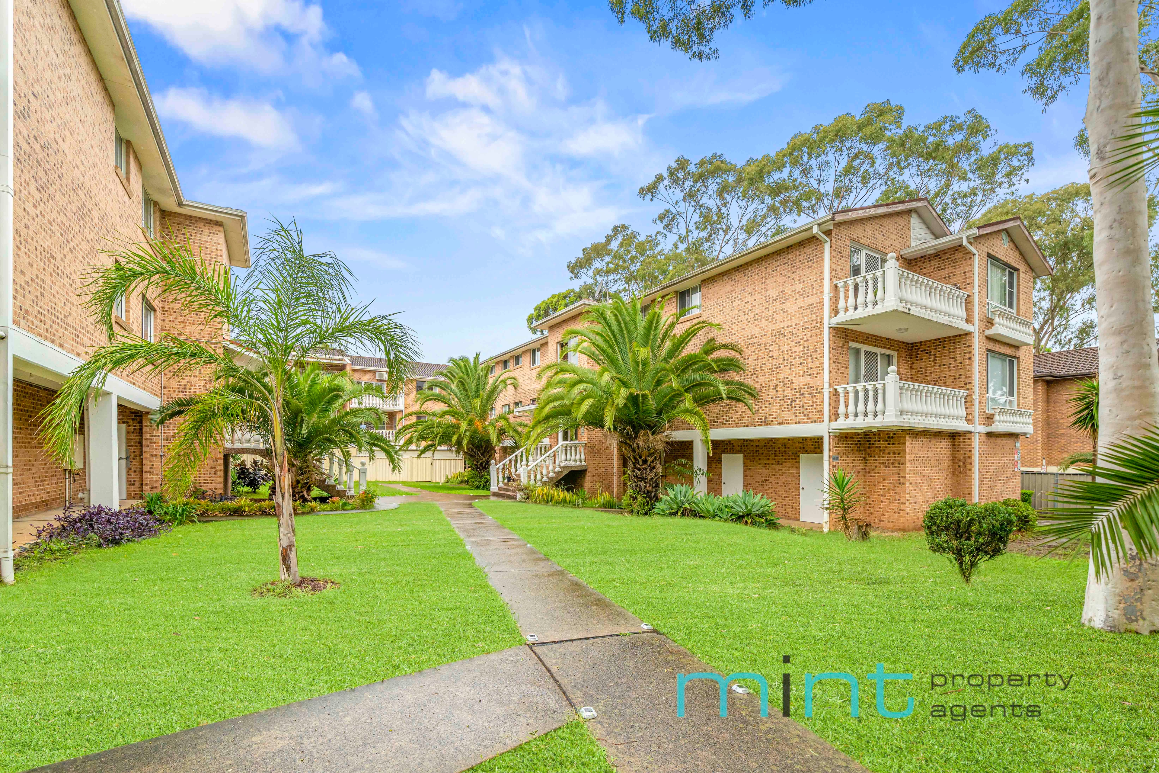 5 77 MEREDITH STREET, BANKSTOWN NSW 2200 - Image 4