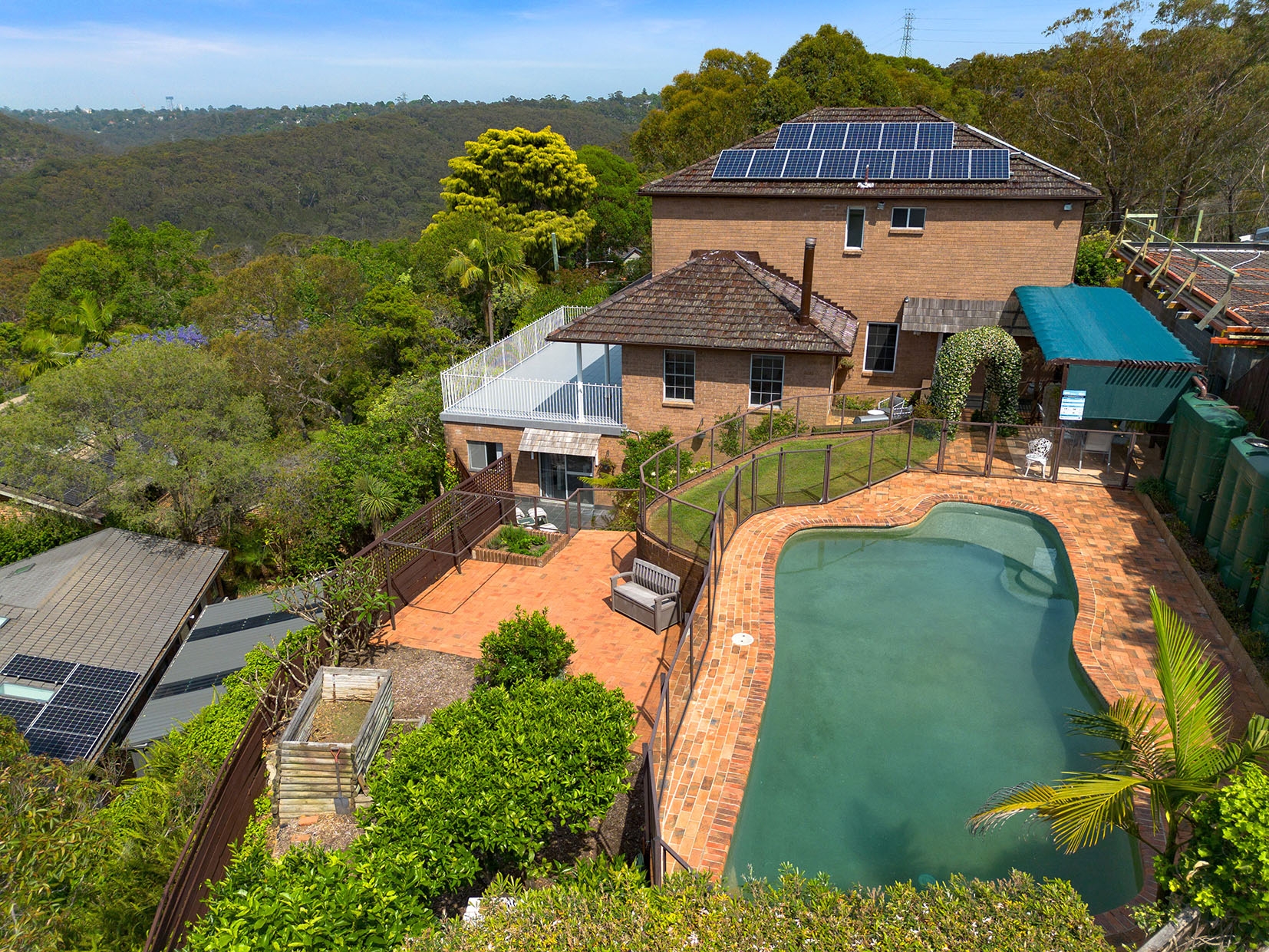 5-bedroom house at 11 CHESTERMAN CRESCENT, Davidson NSW 2085, Northern Beaches, New South Wales