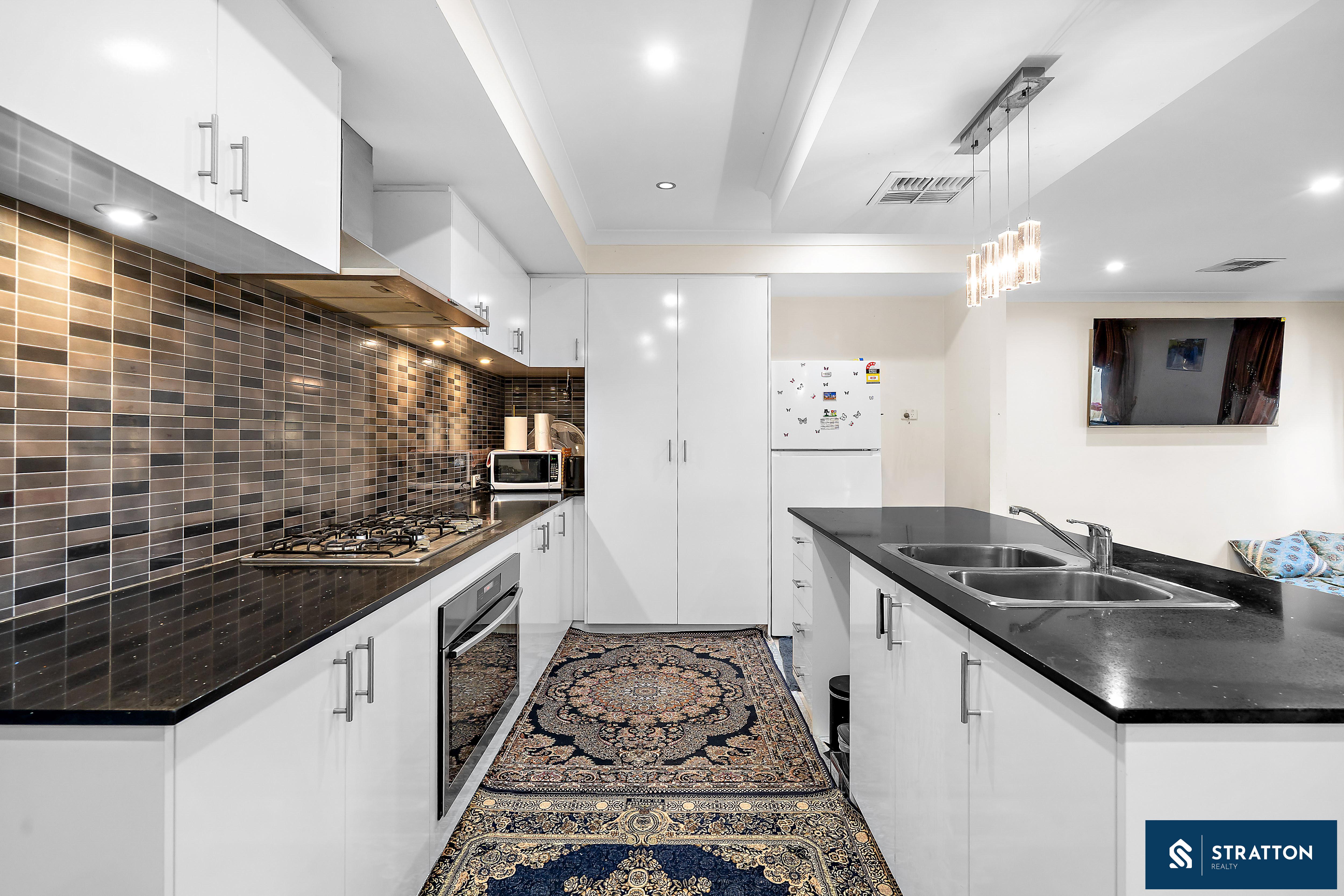 9 MARRIOTT CRESCENT, Wattle Grove WA 6107 - Image 6