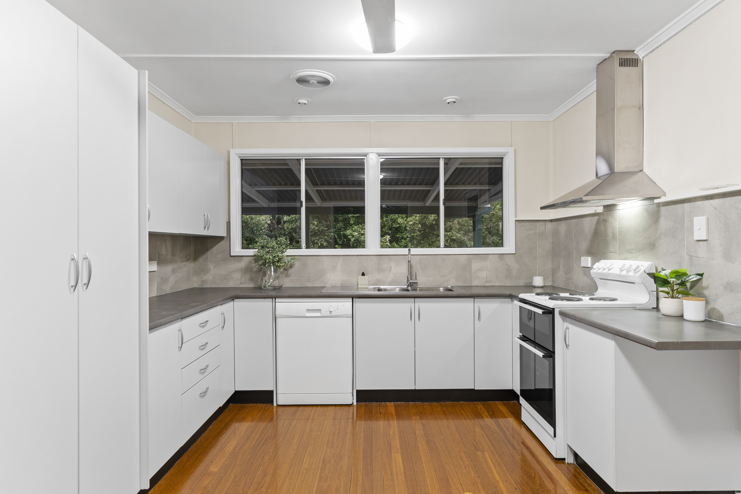 10 YULAN STREET, Inala QLD 4077 - Image 6