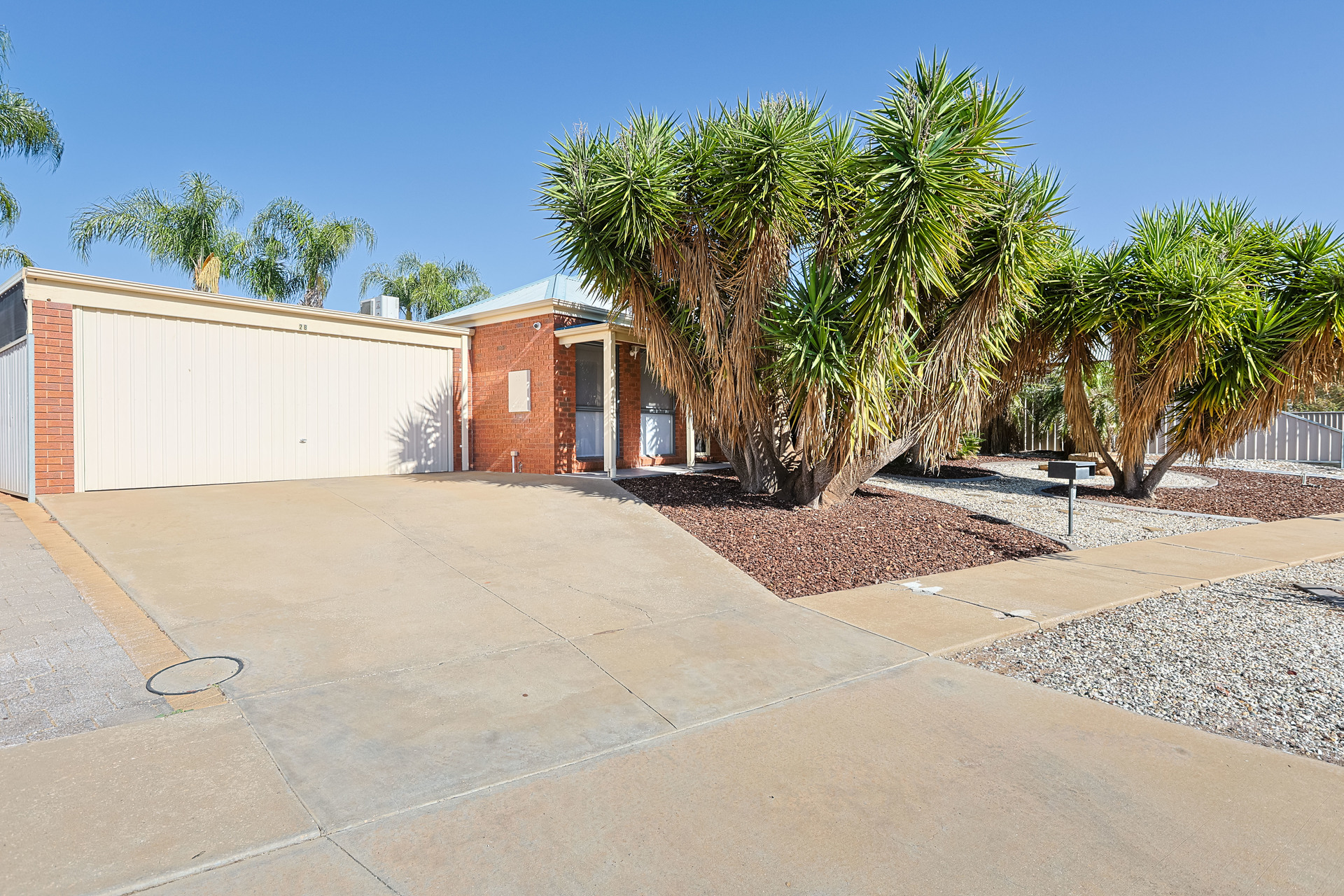4-bedroom house at 28 HOLLYWOOD BOULEVARD, Mildura VIC 3500, Mildura, Victoria