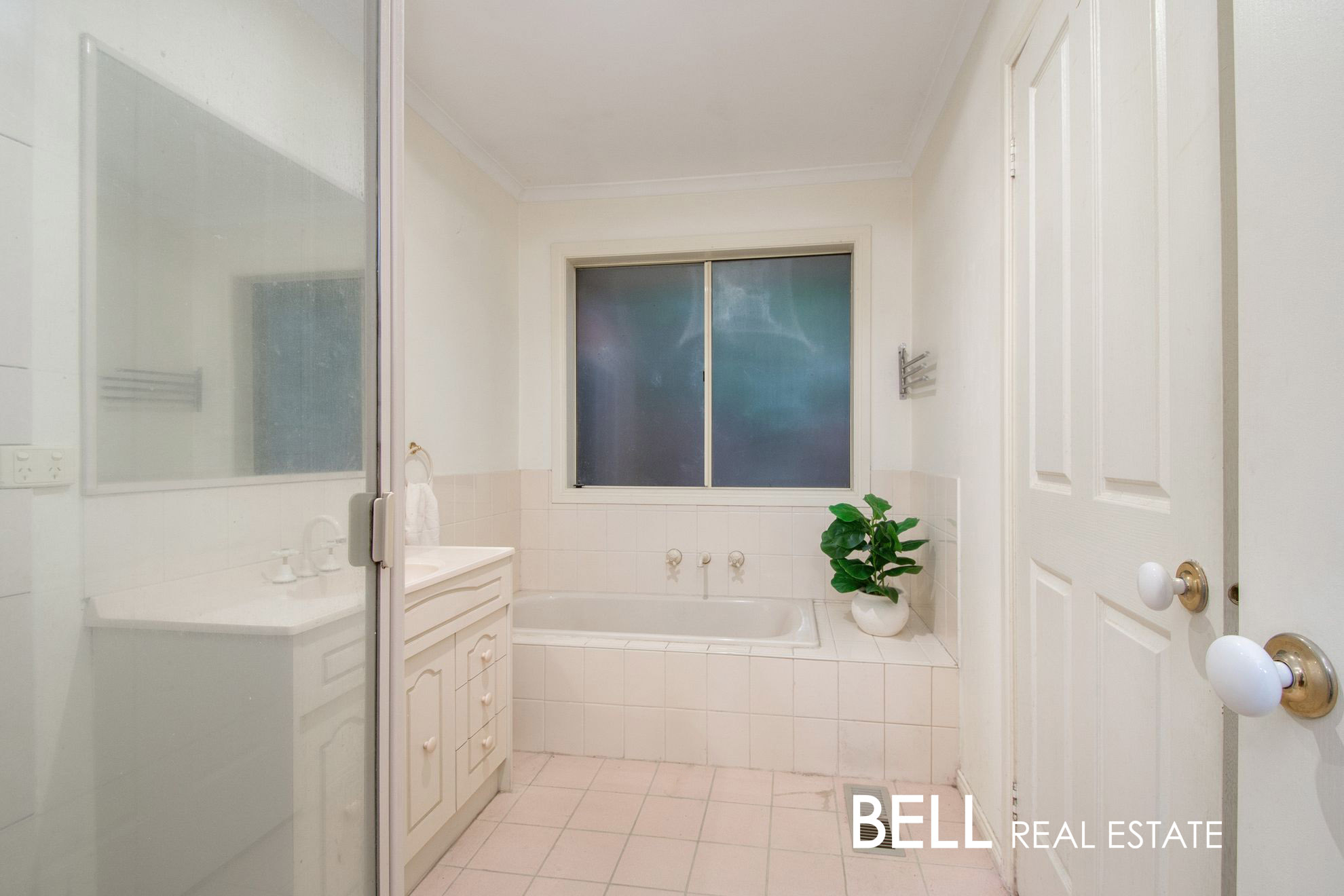 6/22 Warrabel Road, Ferntree Gully, VIC 3156 - Image 9