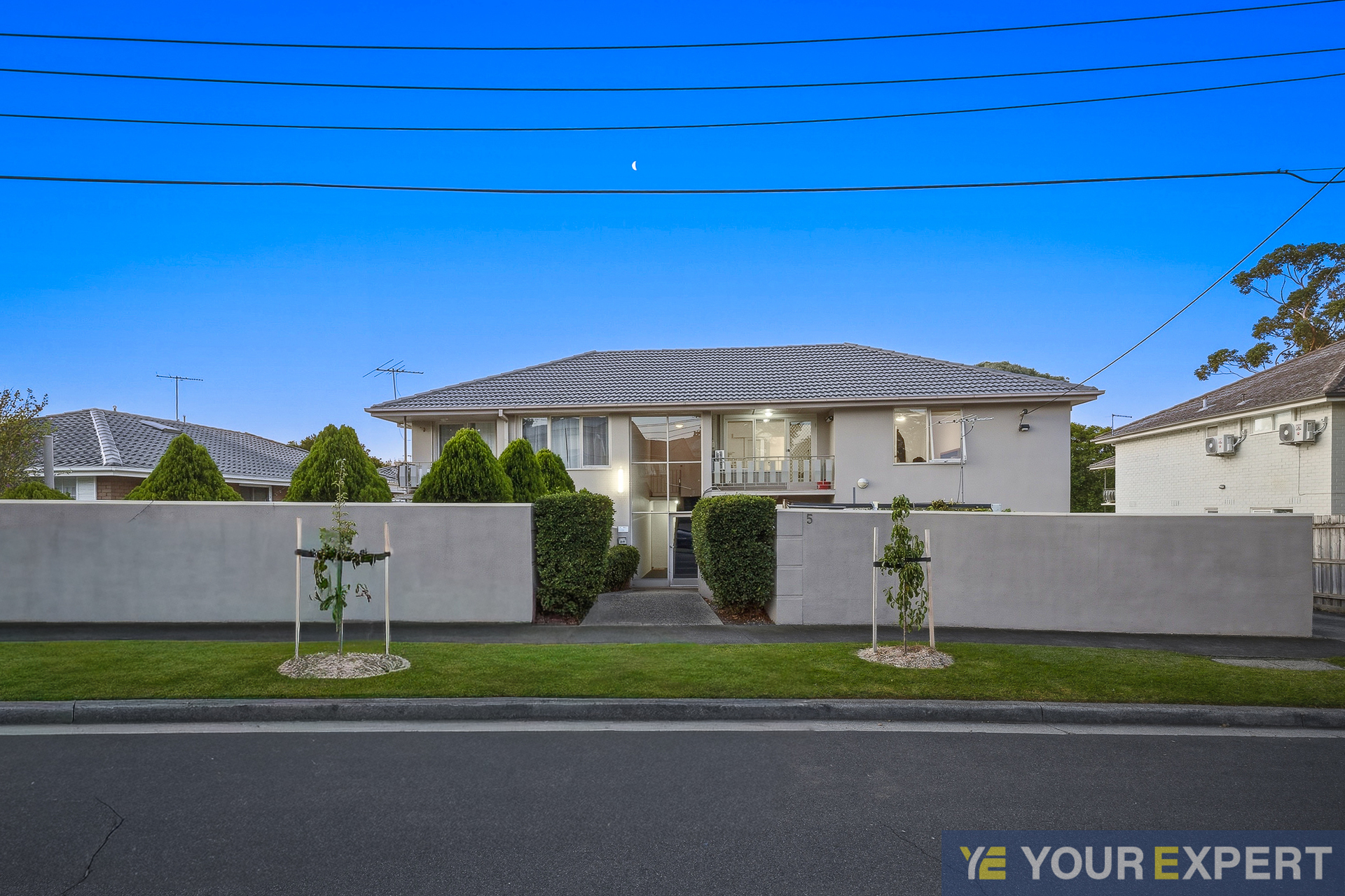 3-bedroom unit at 3 5 WEYMAR STREET, CHELTENHAM VIC 3192, , Victoria