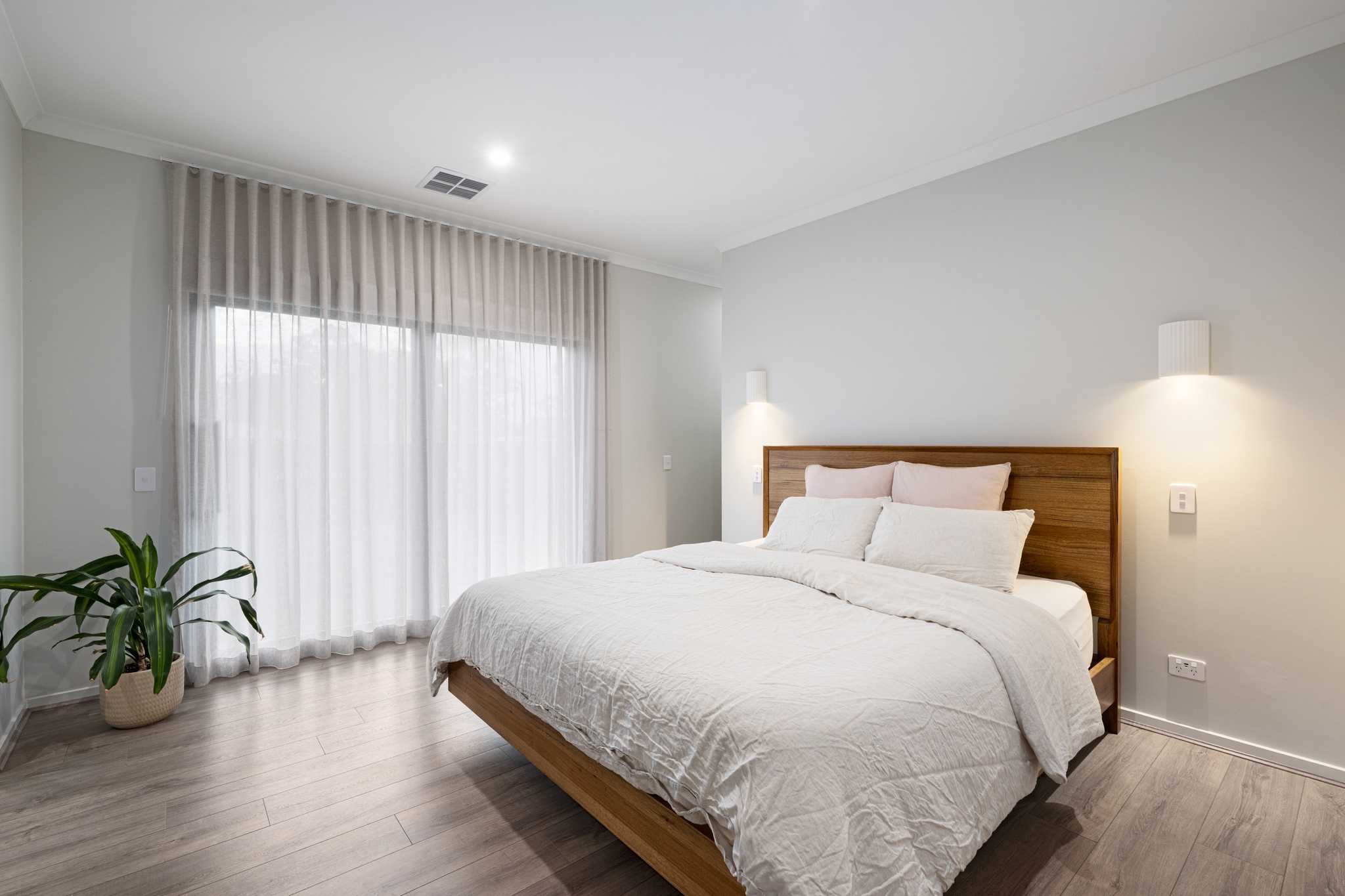 4-bedroom house at 9-11 MAIN STREET, Gerogery NSW 2642, Greater Hume, New South Wales