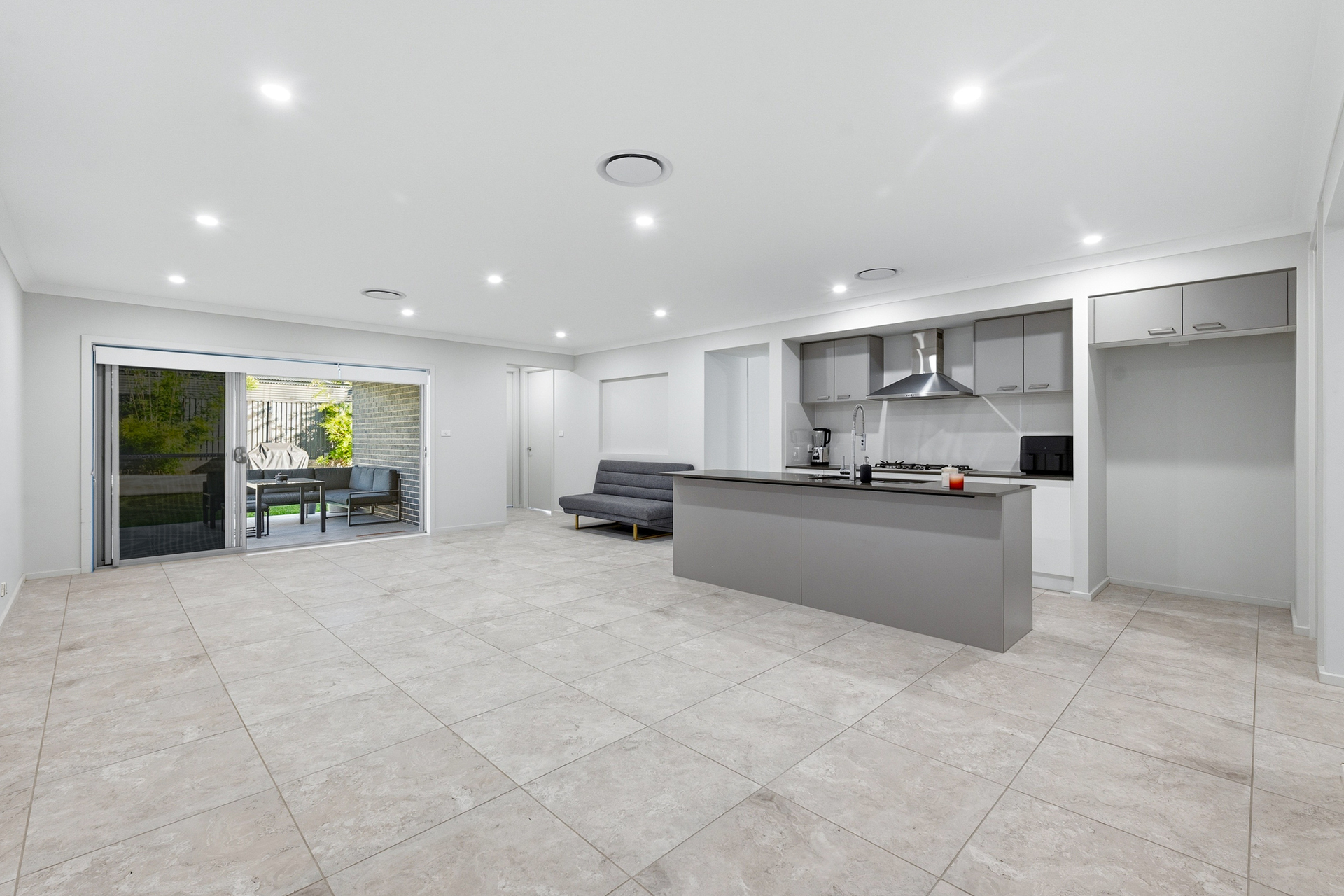 7 Nestlebrae Street, Silverdale, NSW 2752 - Image 3