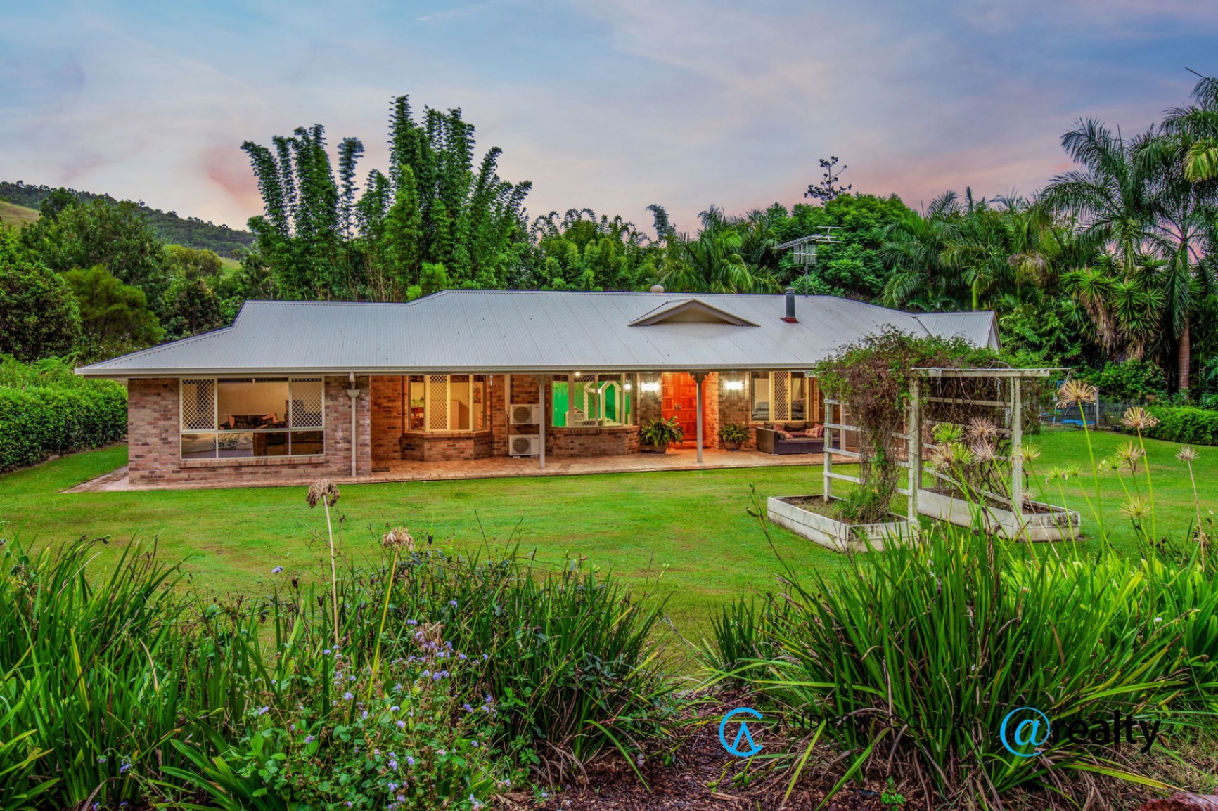 4-bedroom house at 338A Ruffles Road, Willow Vale, QLD 4209, Gold Coast, Queensland