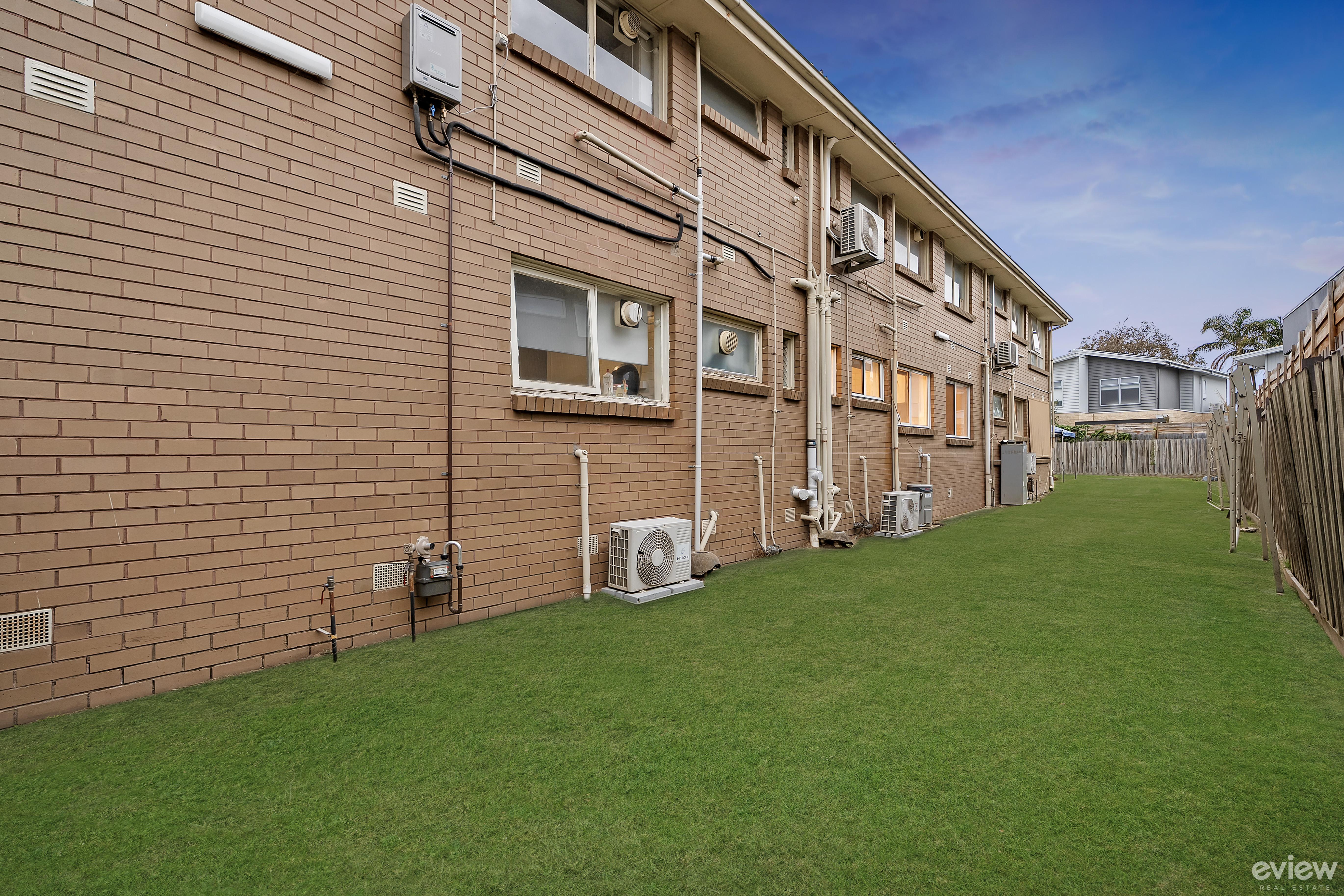 2-bedroom unit at 3 1 MULLET STREET, HASTINGS VIC 3915, Mornington Peninsula, Victoria