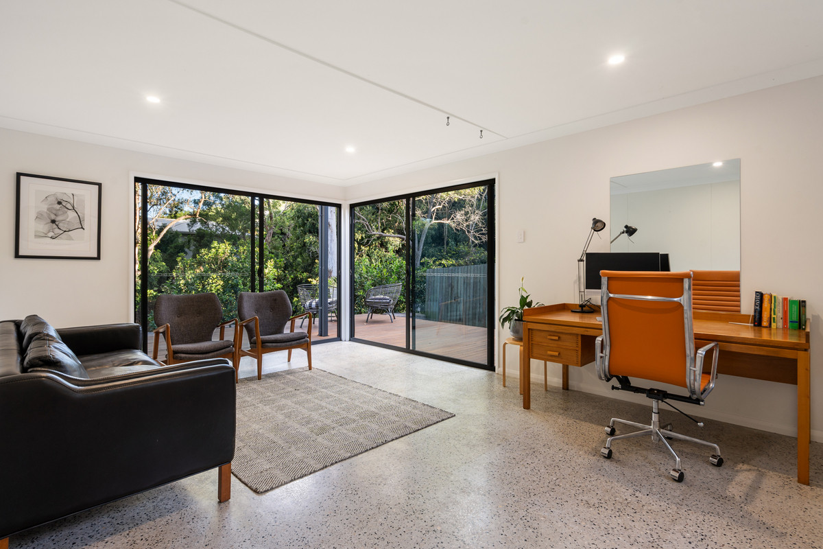 5-bedroom house at 19 COVENTRY COURT, Mount Lofty QLD 4350, Toowoomba, Queensland