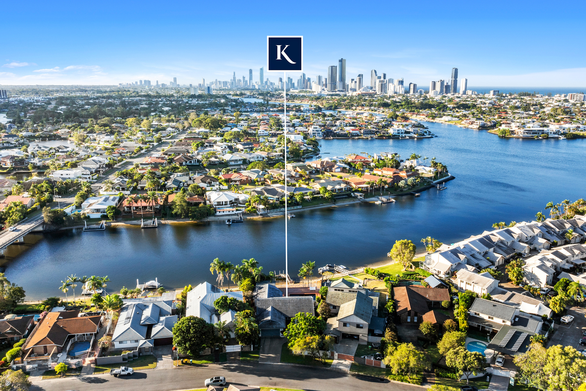 12 WANNEROO COURT, Mermaid Waters QLD 4218 - Image 2