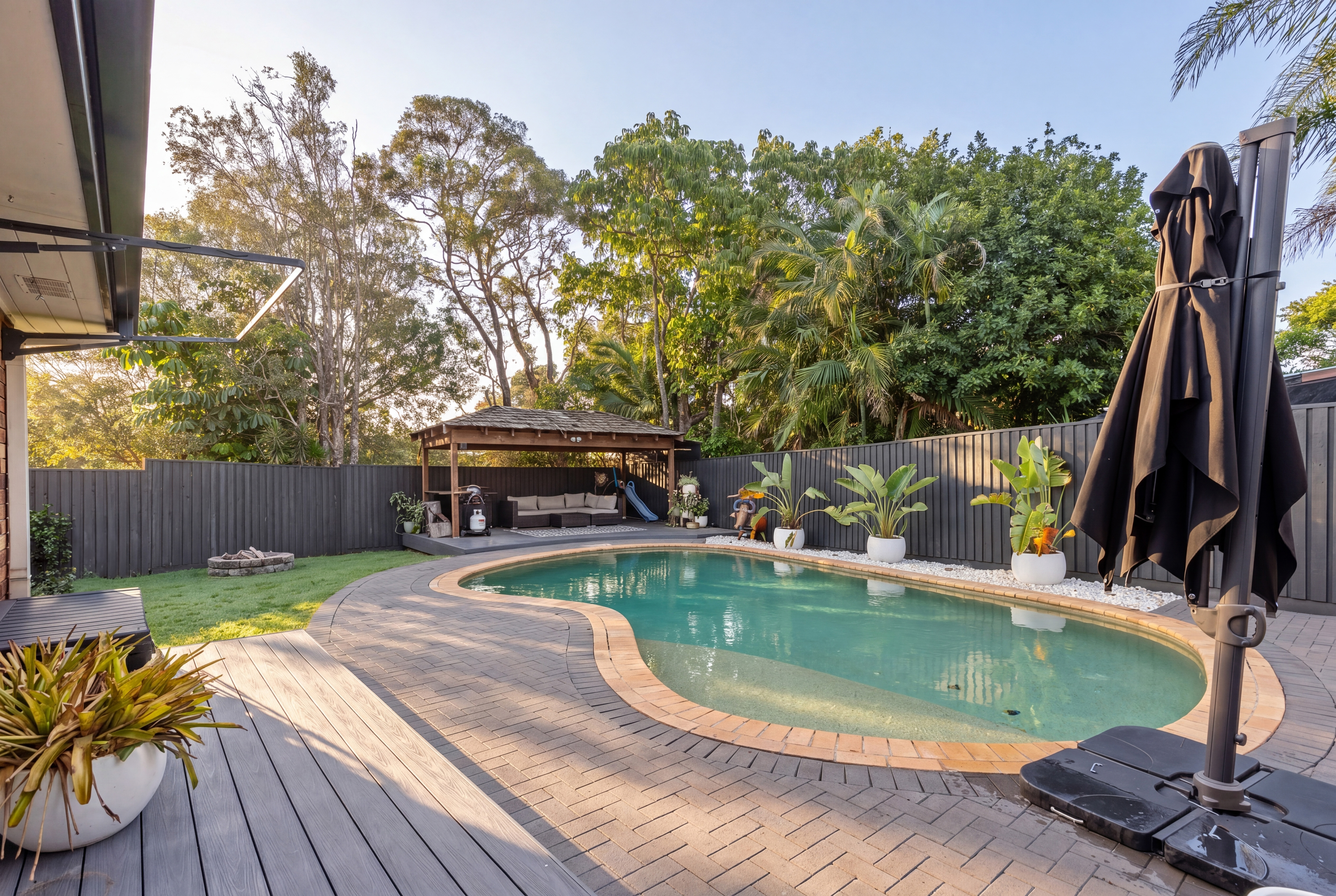 17 MAIDSTONE PLACE, Parkwood QLD 4214 - Image 8