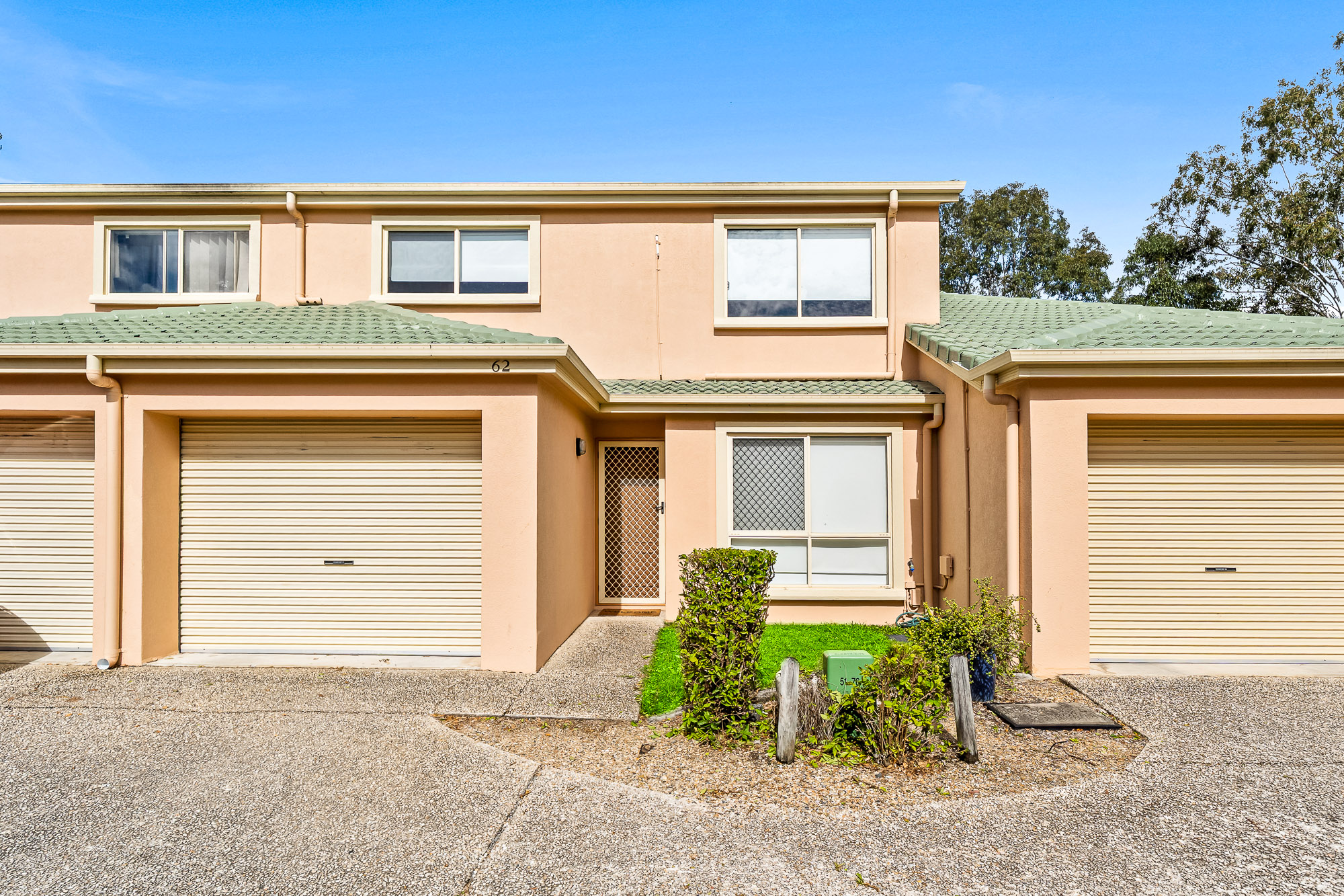 3-bedroom unit at 62 40 GLENEFER STREET, RUNCORN QLD 4113, Brisbane, Queensland