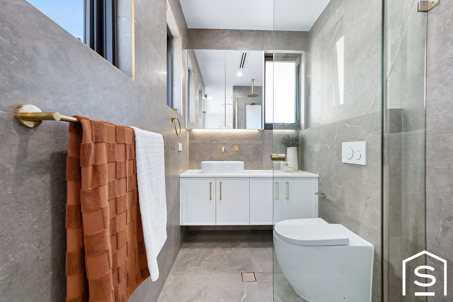 5-bedroom unit at 17a Driver Street, Denistone West, Nsw, 2114, Ryde, New South Wales