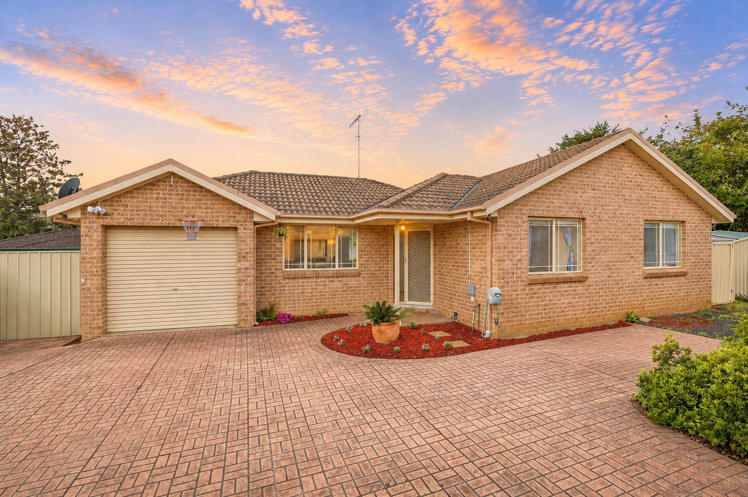 5 26 BRISBANE STREET, OXLEY PARK NSW 2760 - Image 1