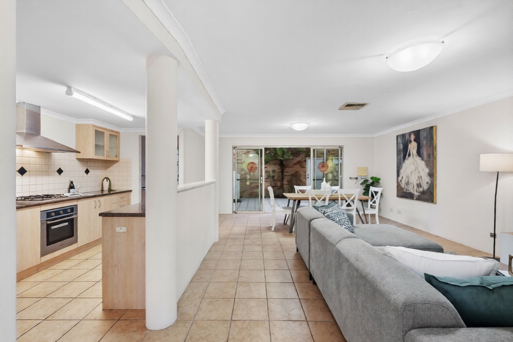 63 LAKESIDE DRIVE, Joondalup WA 6027 - Image 2