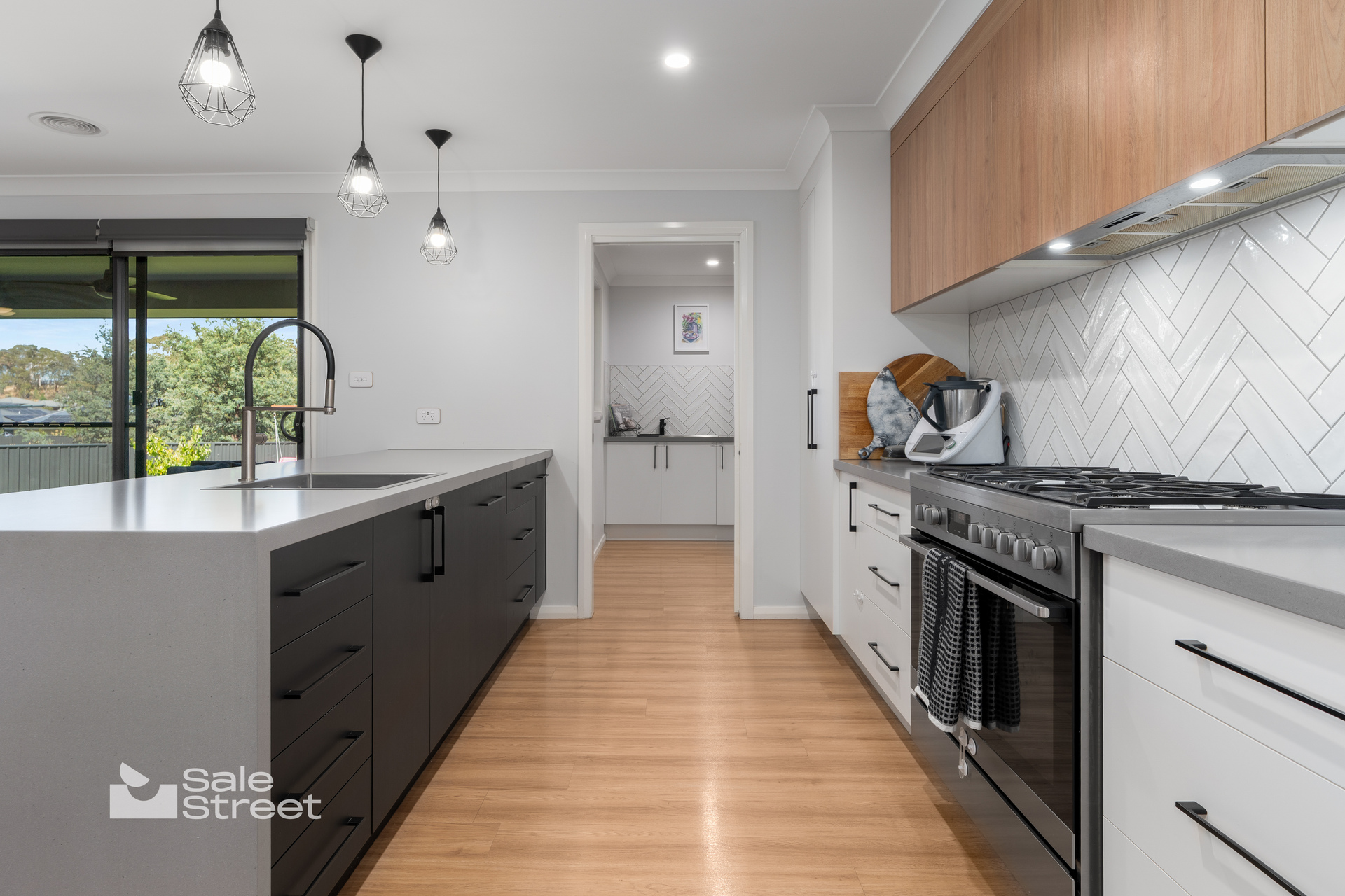 4 POLLOCK PLACE, Orange NSW 2800 - Image 4