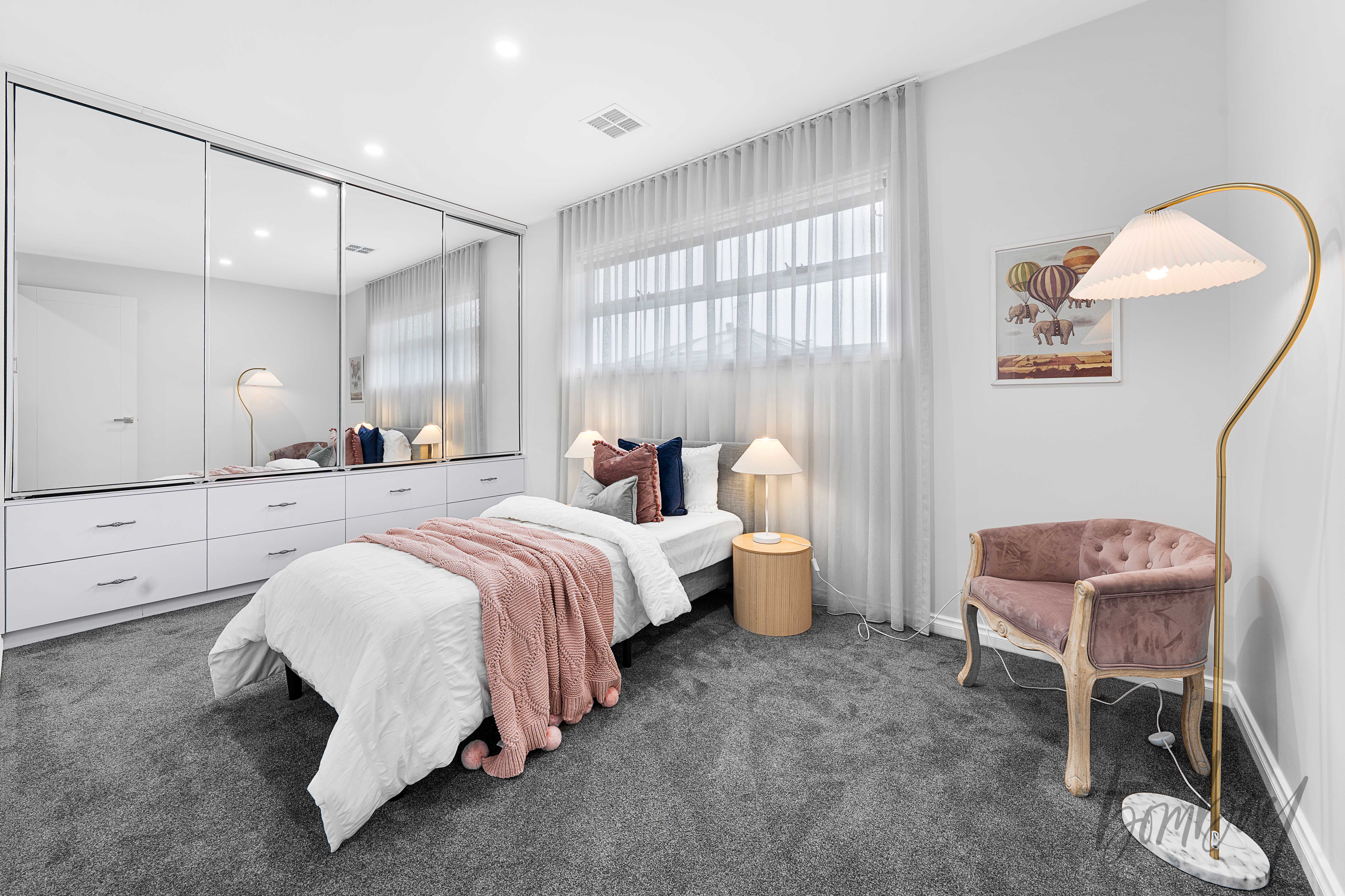 5-bedroom house at 5 Lapilli Way, Craigieburn, VIC 3064, Hume, Victoria
