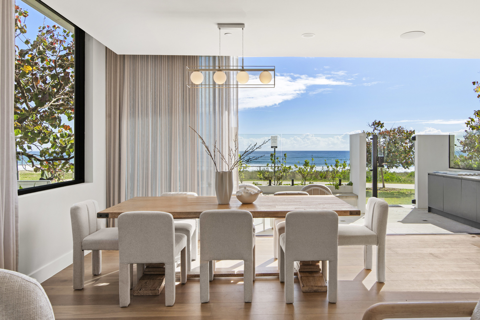 492 The Esplanade, Palm Beach, Qld, 4221 - Image 4