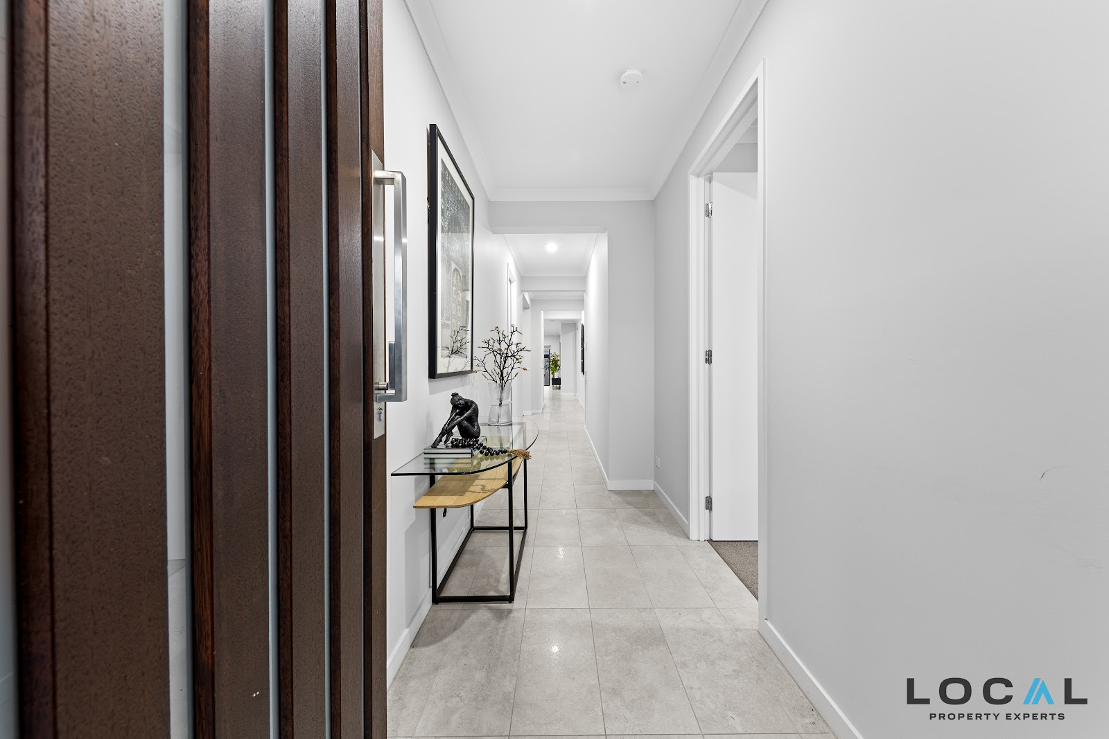 9 Eskdale Street, Werribee, VIC 3030 - Image 3