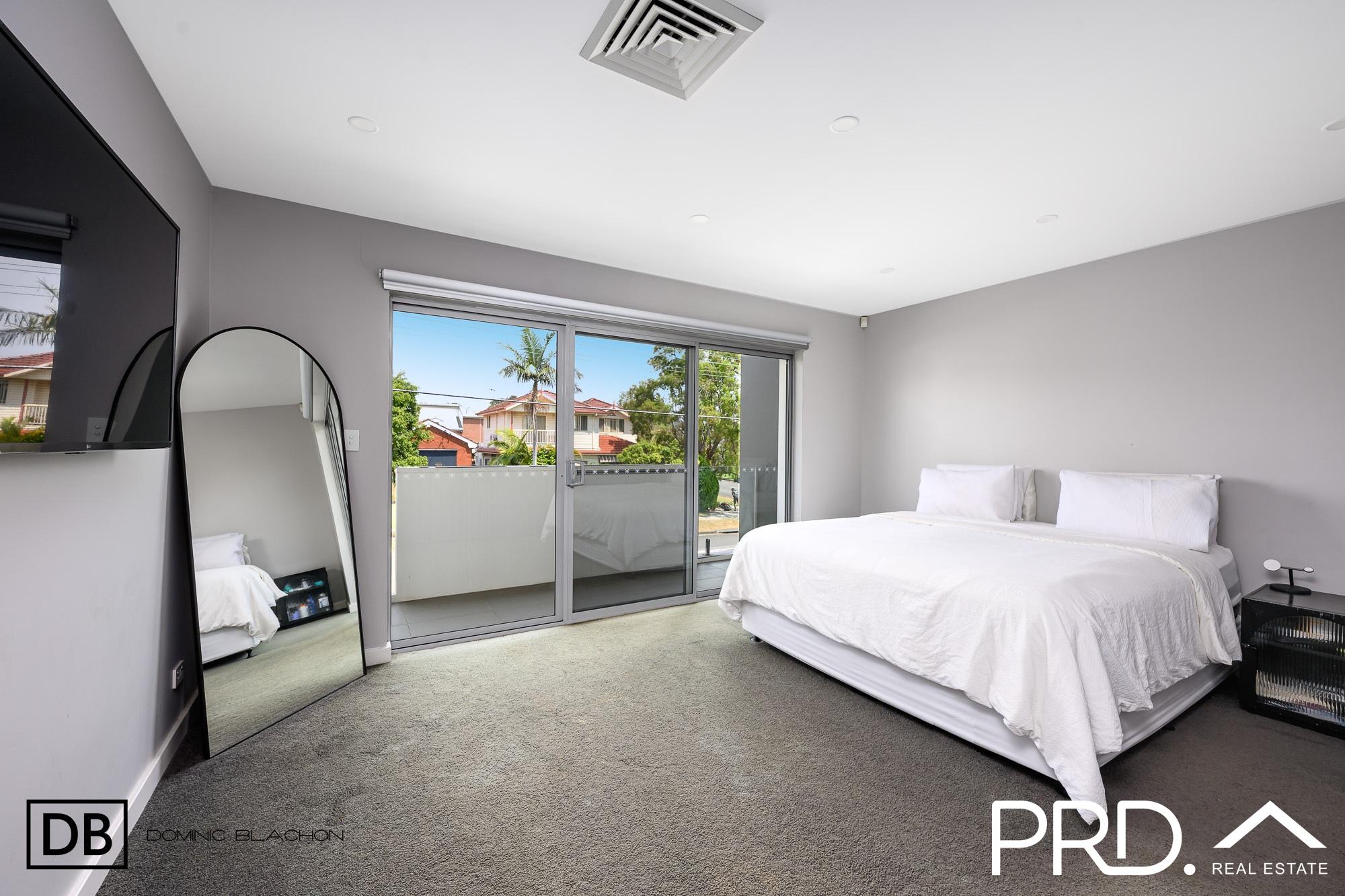 5-bedroom unit at 8 Paul Street, Panania, NSW 2213, Canterbury-Bankstown, New South Wales