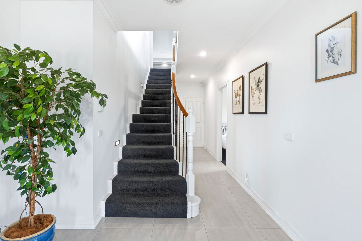 207 The Esplanade, Torquay, Vic, 3228 - Image 3