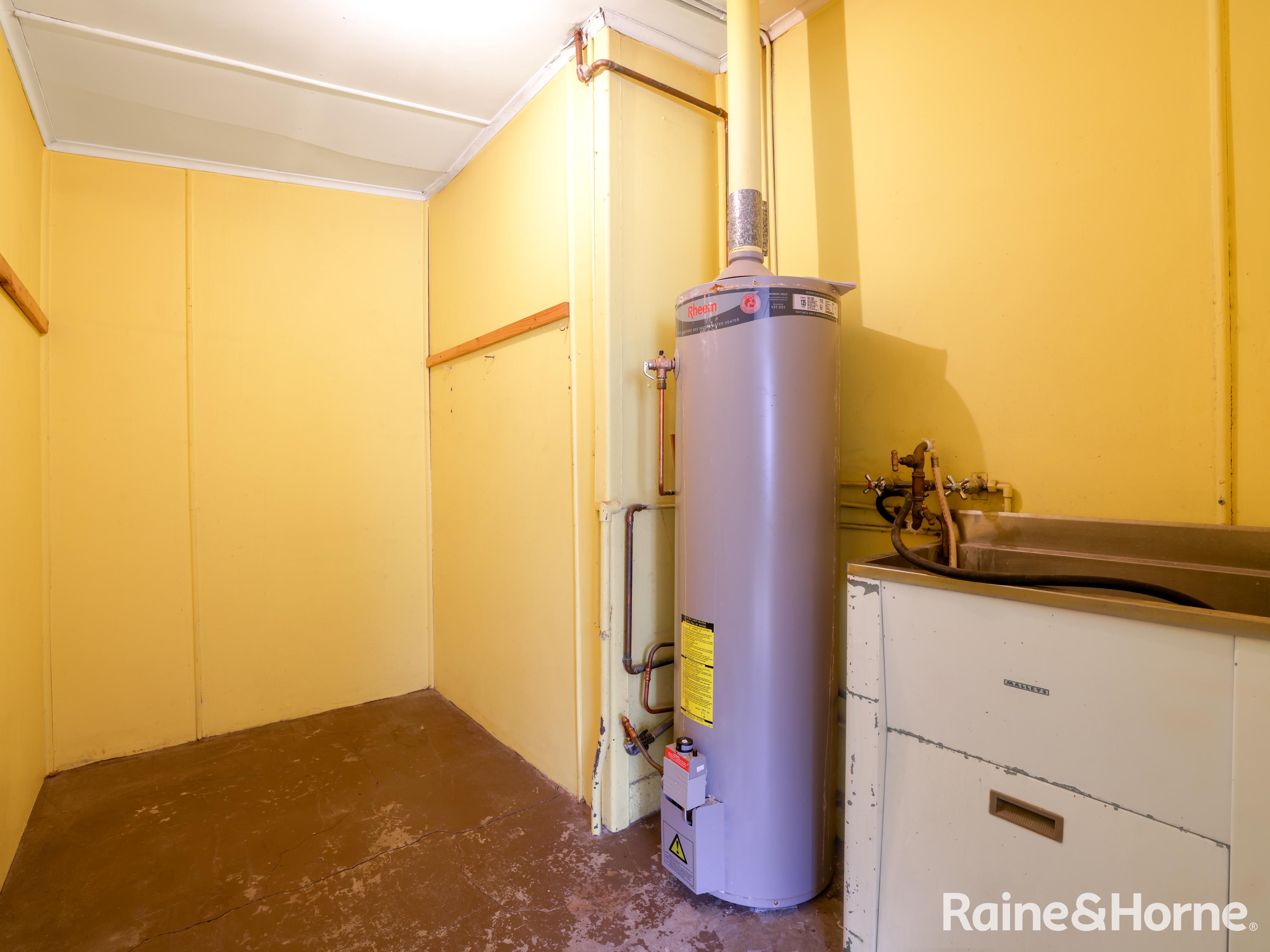 3-bedroom house at 236 Rankin Street, Bathurst, NSW 2795, Bathurst, New South Wales