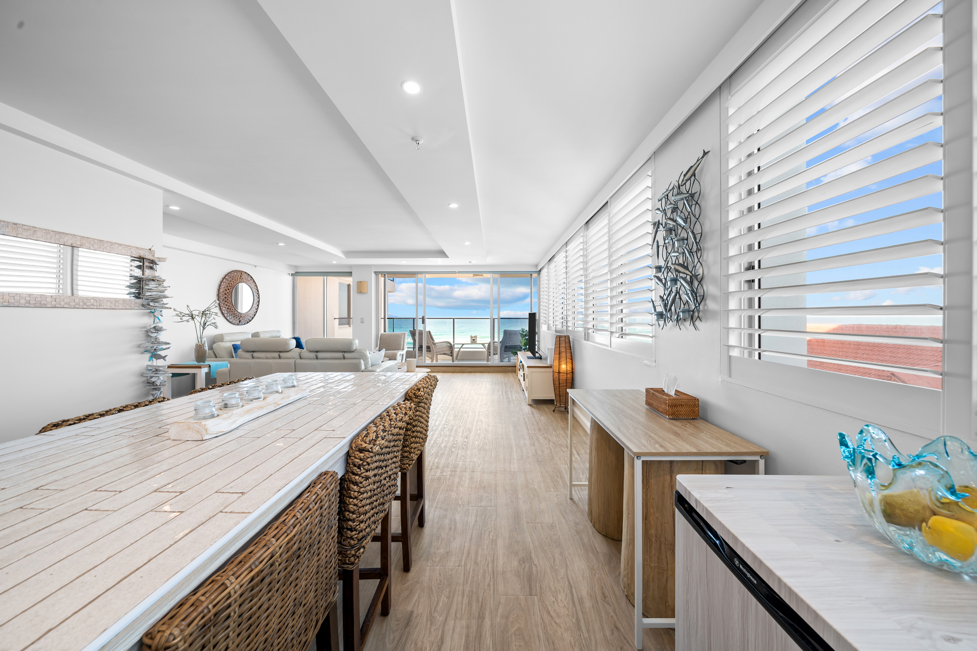 3-bedroom unit at 16 20 Old Burleigh Road, Surfers Paradise QLD 4217, Gold Coast, Queensland