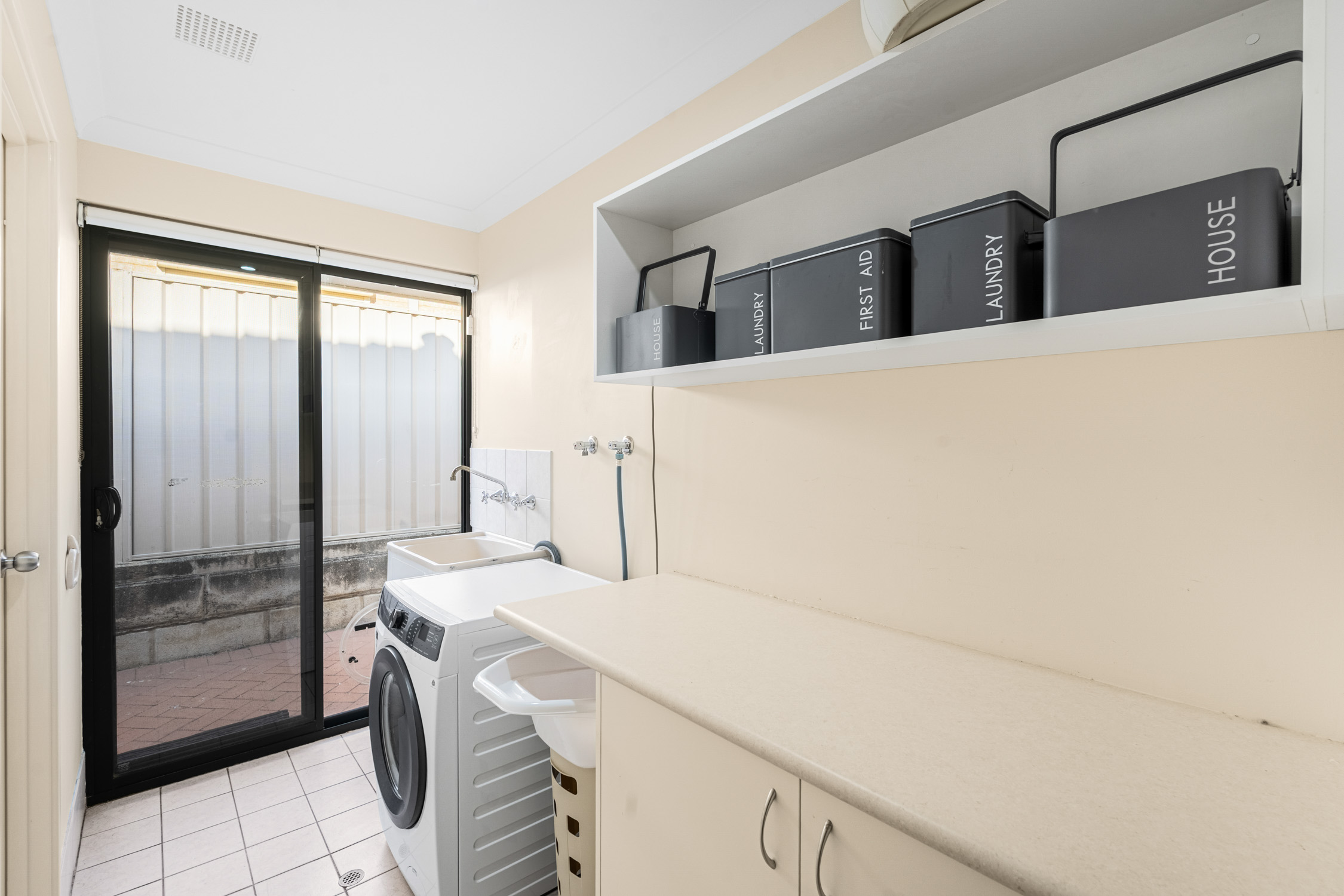 6 ASPIC CRESCENT, Spearwood WA 6163 - Image 9