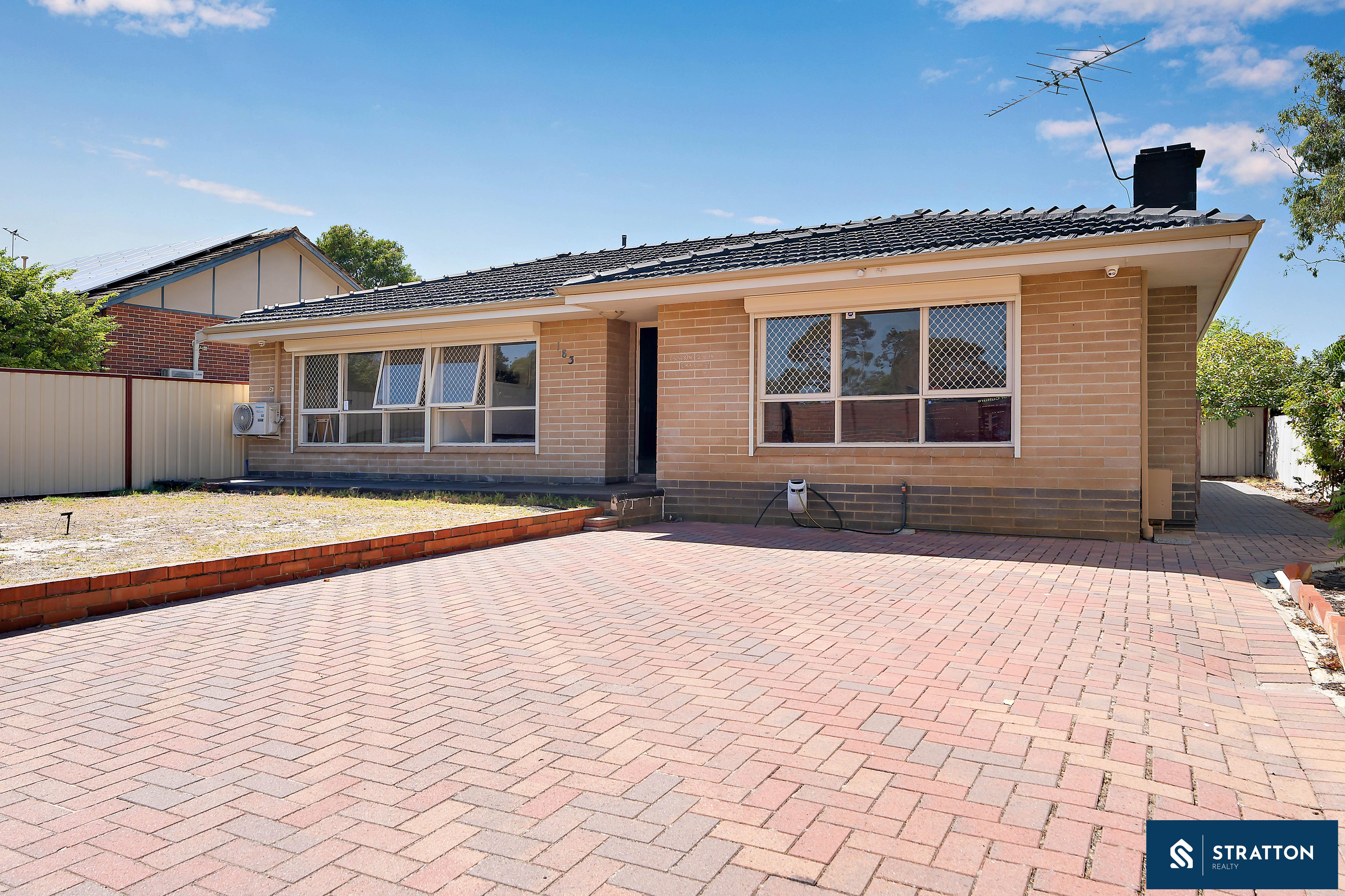 183 Treasure Road, Queens Park, WA 6107 - Image 3