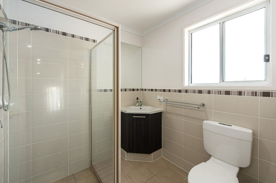 38 Willowbark Cres (39 Parkview Drv), Murray Bridge, Sa, 5253 - Image 6