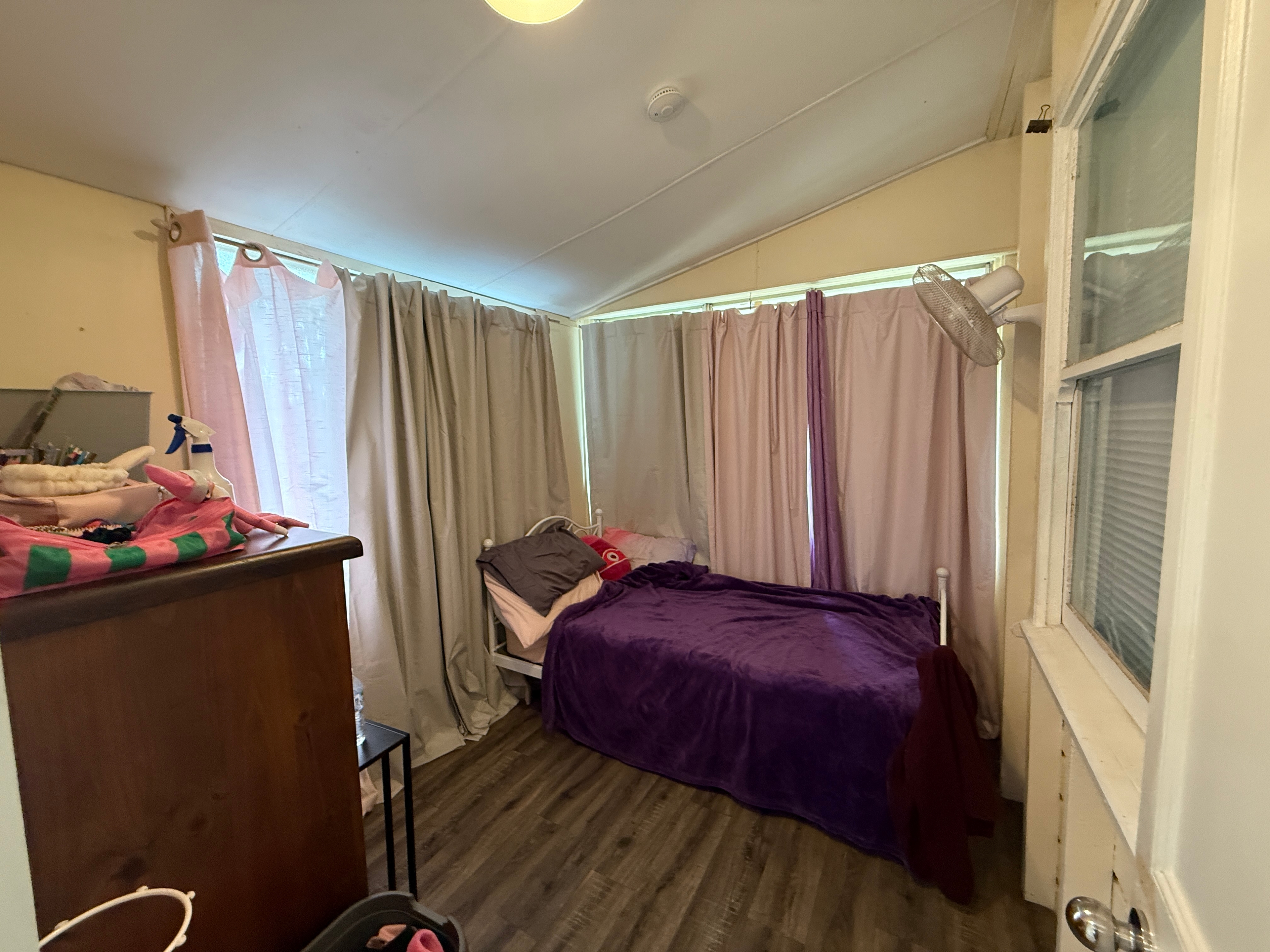 58 Dee Street, Mount Morgan, QLD 4714 - Image 10