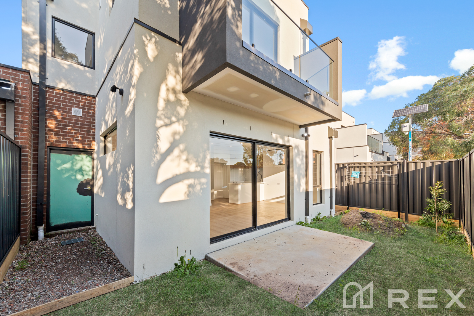 18 Bawar Place, Hallam, Vic, 3803 - Image 9