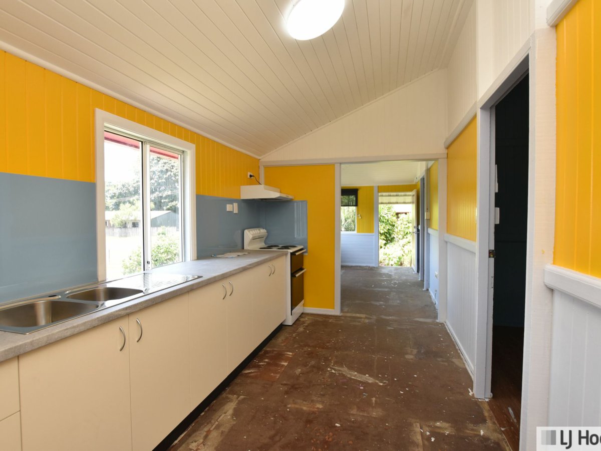 2-bedroom house at 16 Henry Street, Tully, Qld, 4854, Cassowary Coast, Queensland