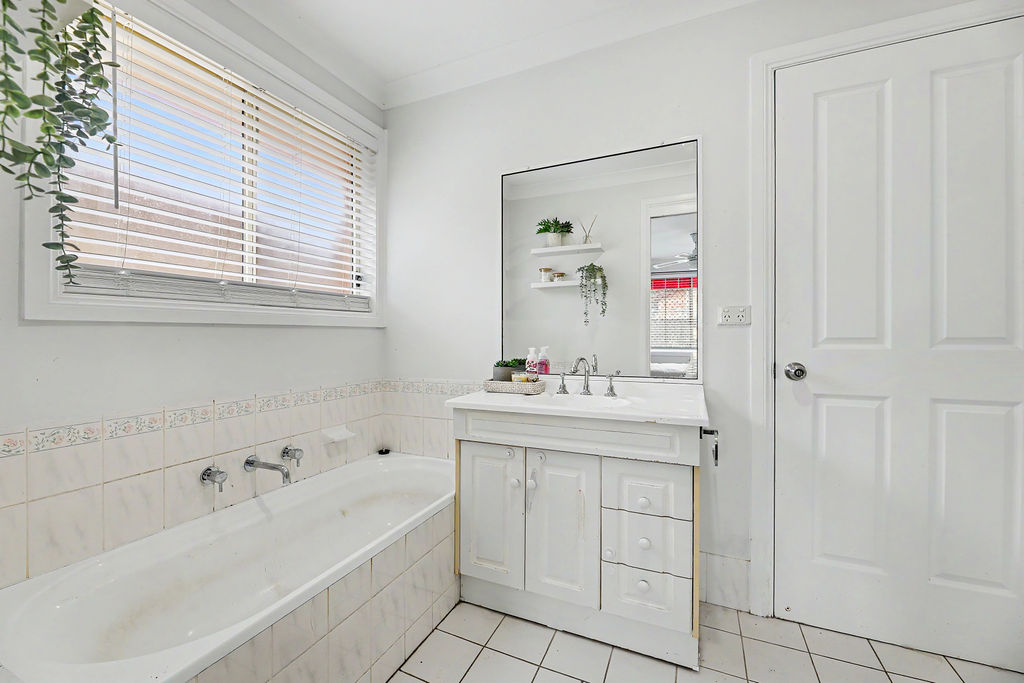 3-bedroom unit at 3 3 HAM STREET, SOUTH WINDSOR NSW 2756, Hawkesbury, New South Wales