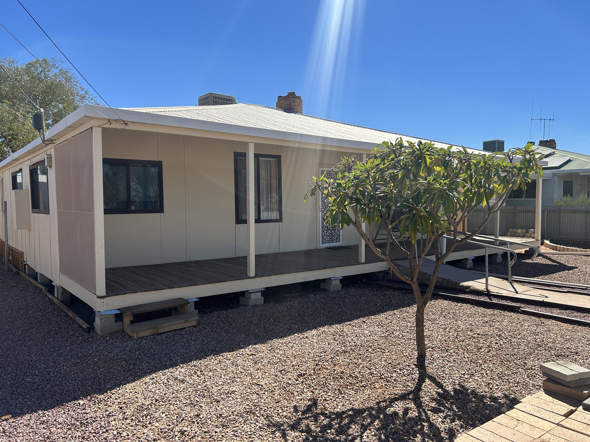 5-bedroom house at 32 Paltridge Avenue, Stirling North, SA 5710, Port Augusta, South Australia