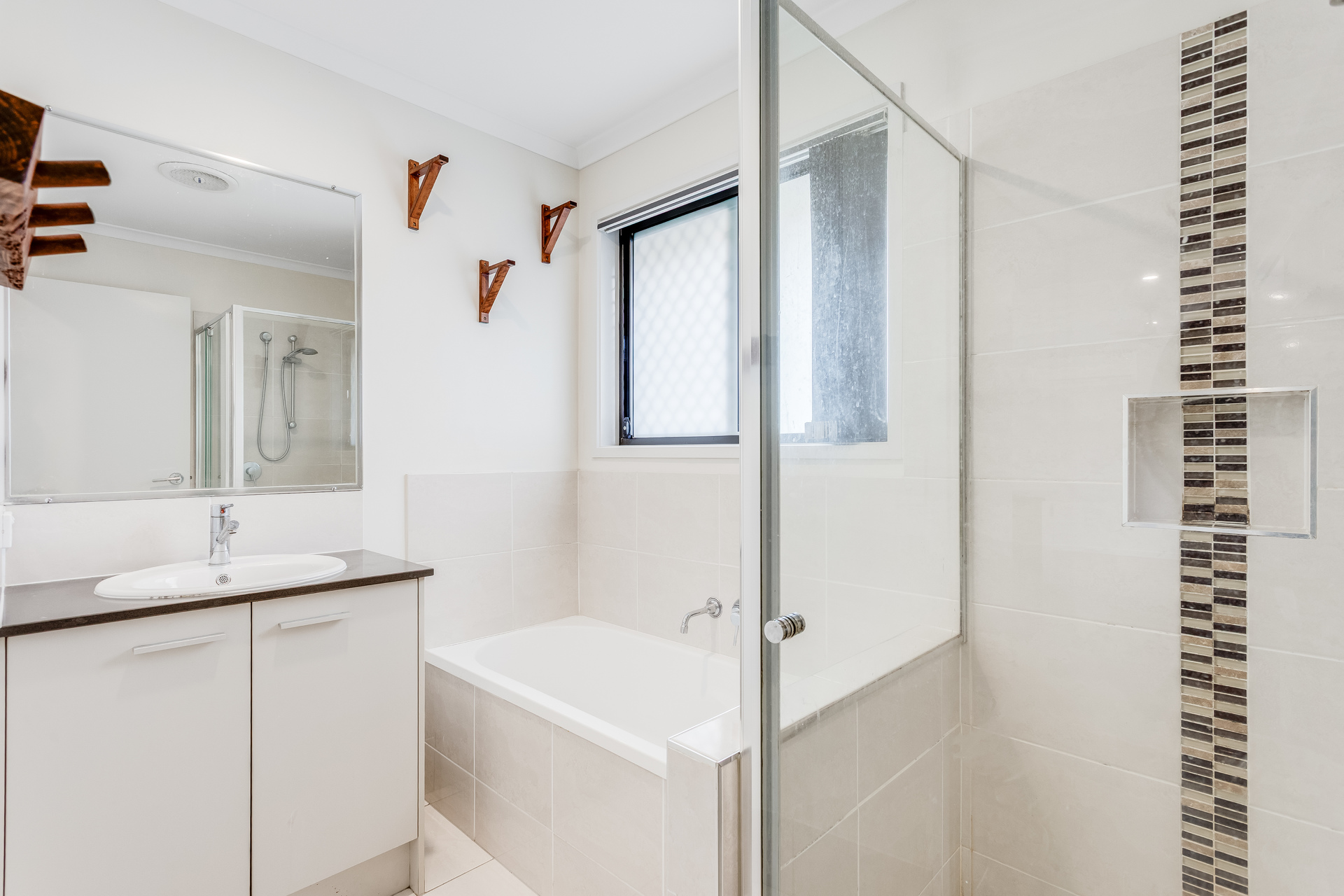 44 STRADBROKE STREET, Burpengary East QLD 4505 - Image 9