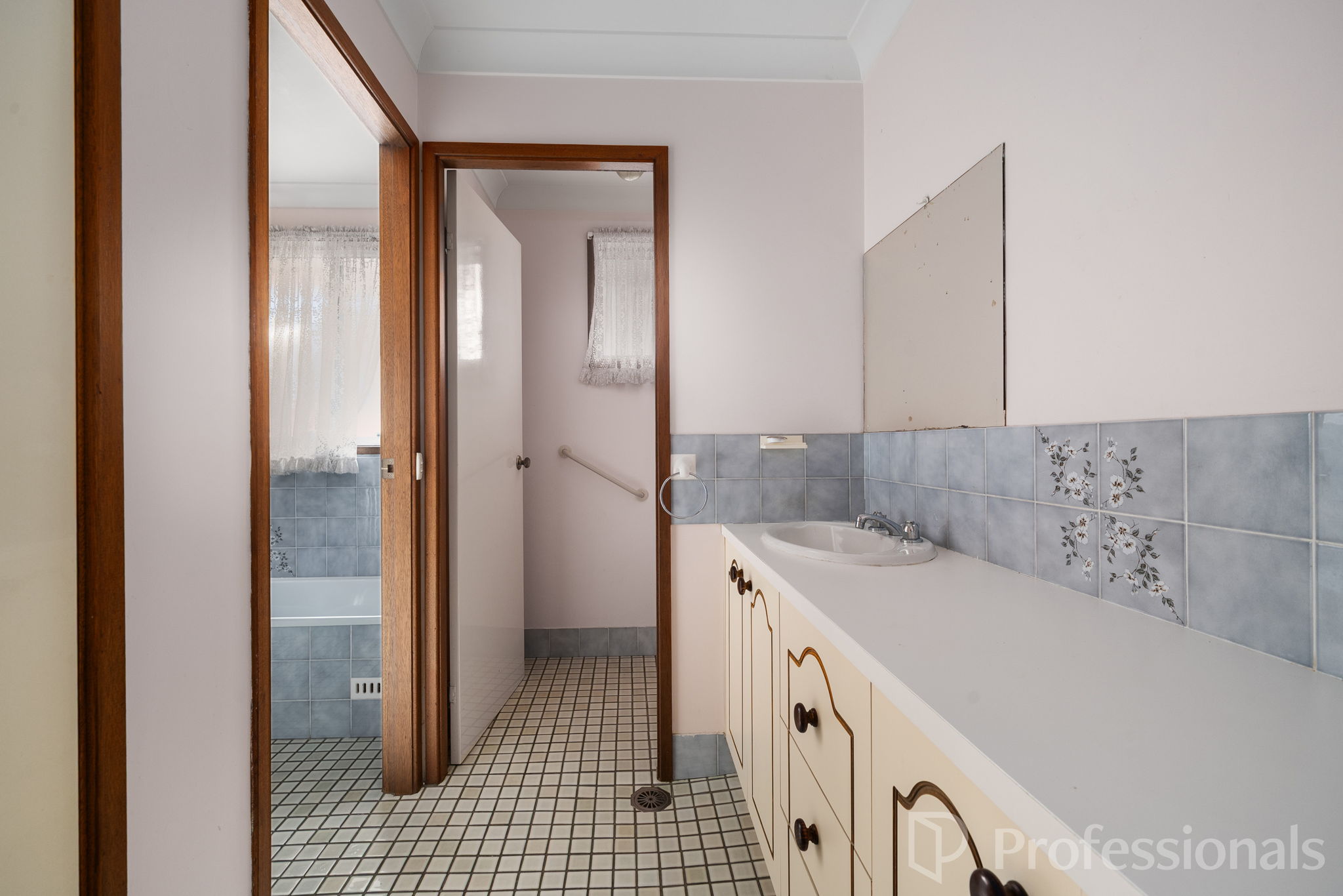223 Brilliant Street, Bathurst, NSW 2795 - Image 6