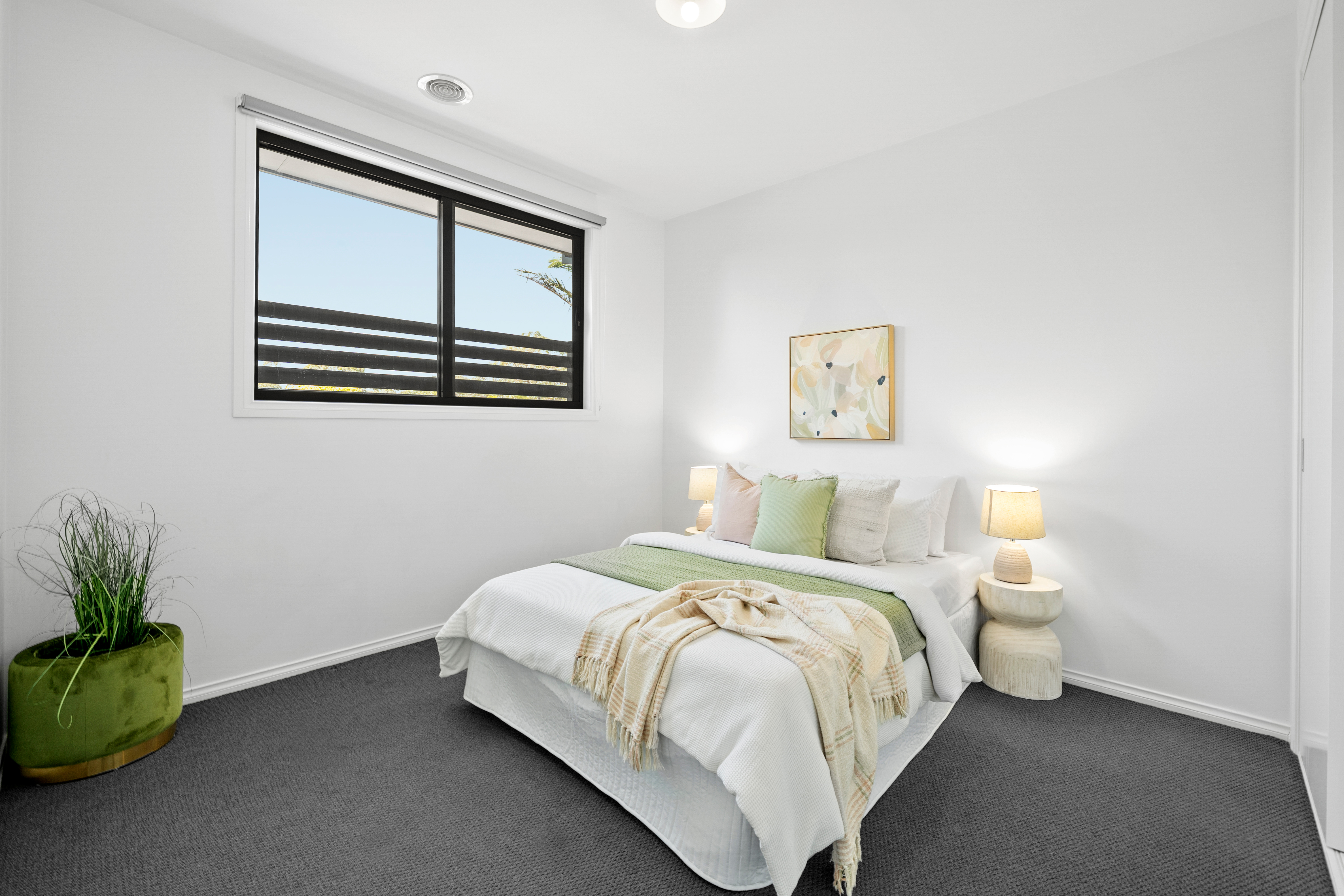 4-bedroom unit at 2/1360 Stud Road, Rowville, VIC 3178, Knox, Victoria