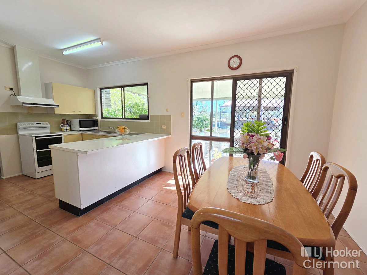 32 COLLINS STREET, Clermont QLD 4721 - Image 10