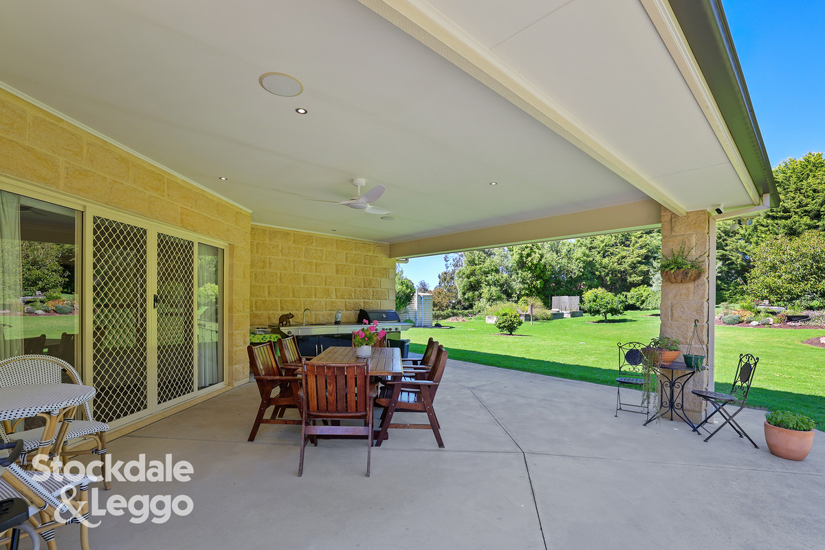 5-bedroom house at 6 Josephine Crescent, Mirboo North, VIC 3871, South Gippsland, Victoria
